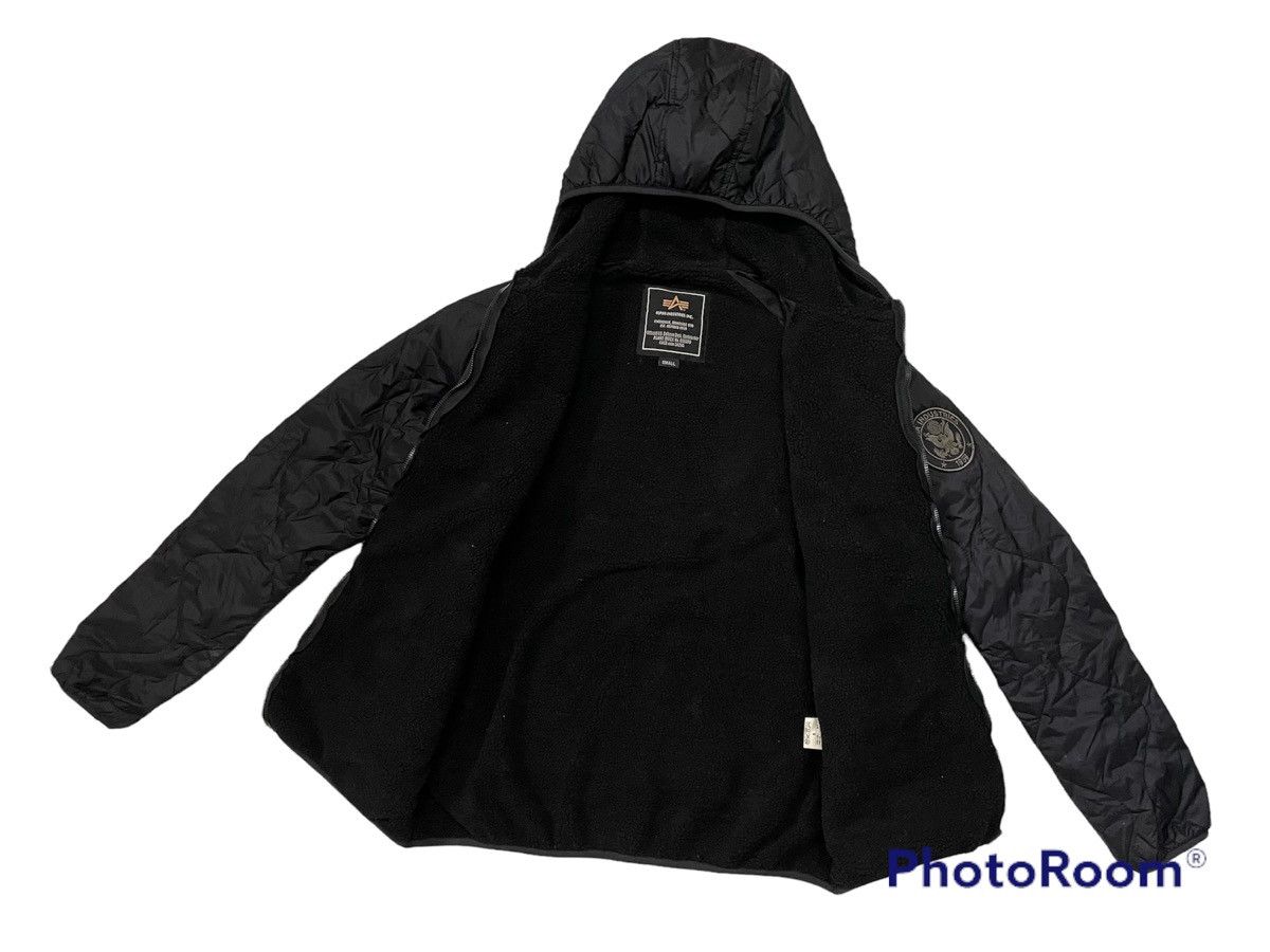 Alpha Industries Vintage Alpha Industries Puffer Jacket Hoodie Size US S / EU 44-46 / 1 - 3 Thumbnail