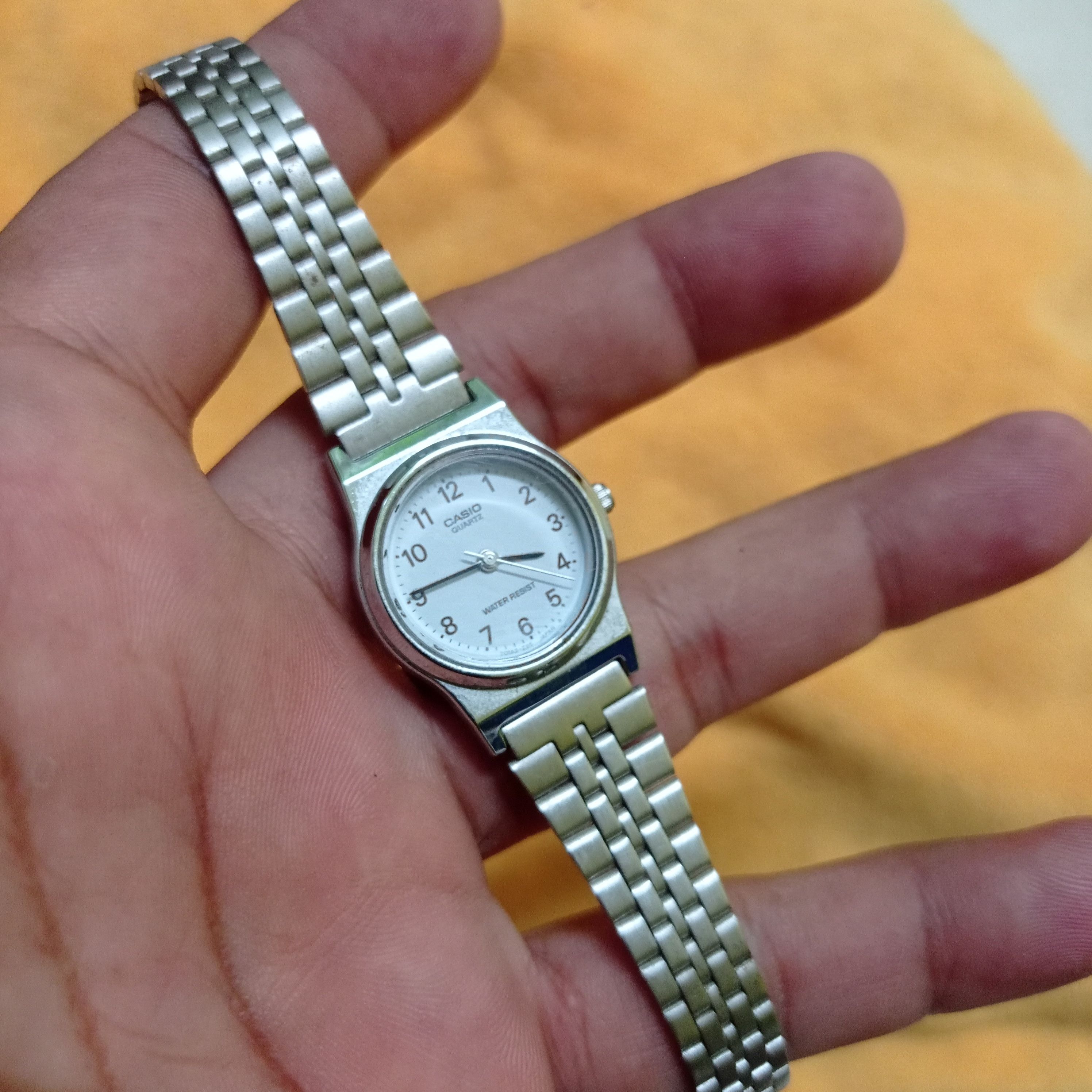 Casio Retro Casio Watch Japanese Fashion For Ladies. Size ONE SIZE - 6 Thumbnail