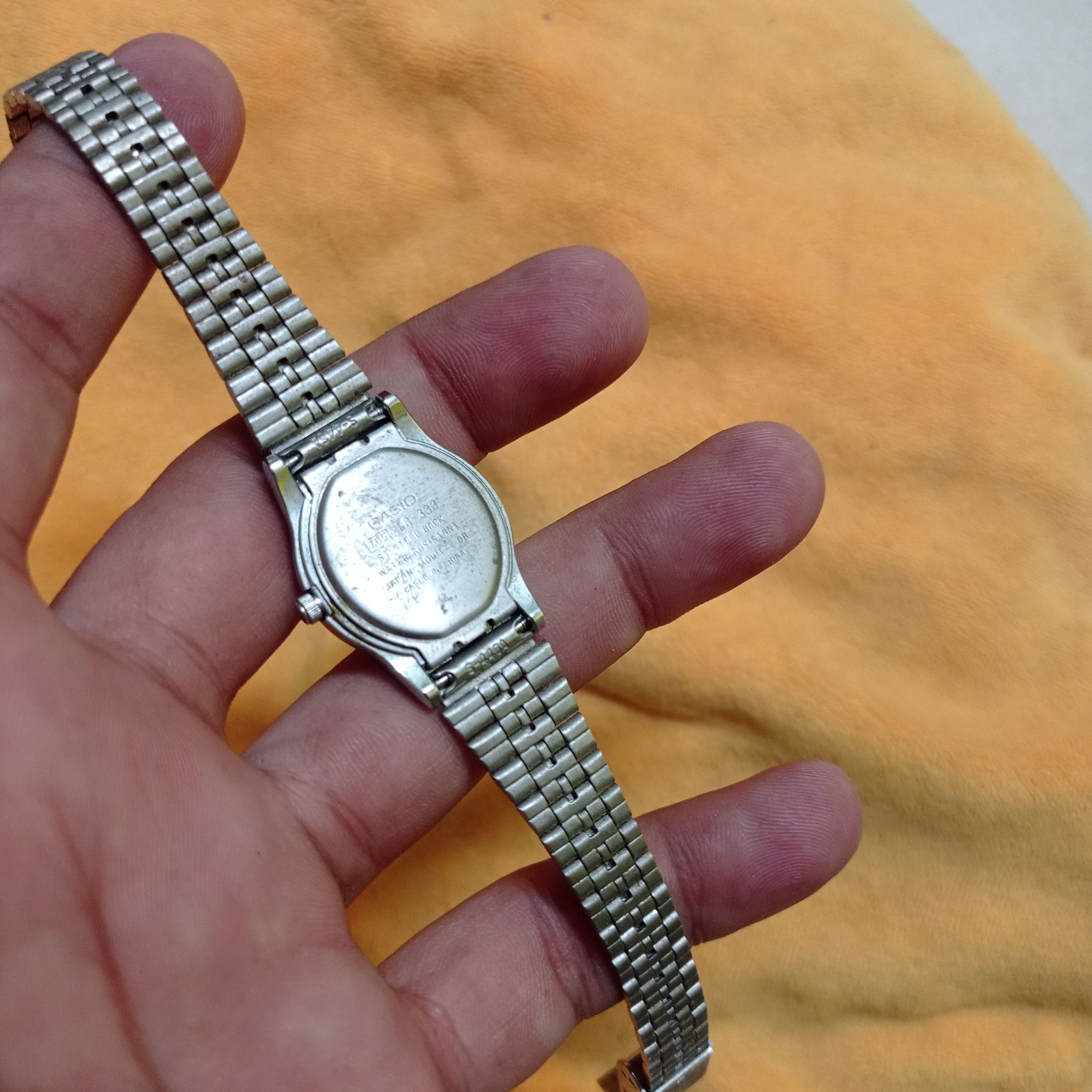 Casio Retro Casio Watch Japanese Fashion For Ladies. Size ONE SIZE - 8 Thumbnail