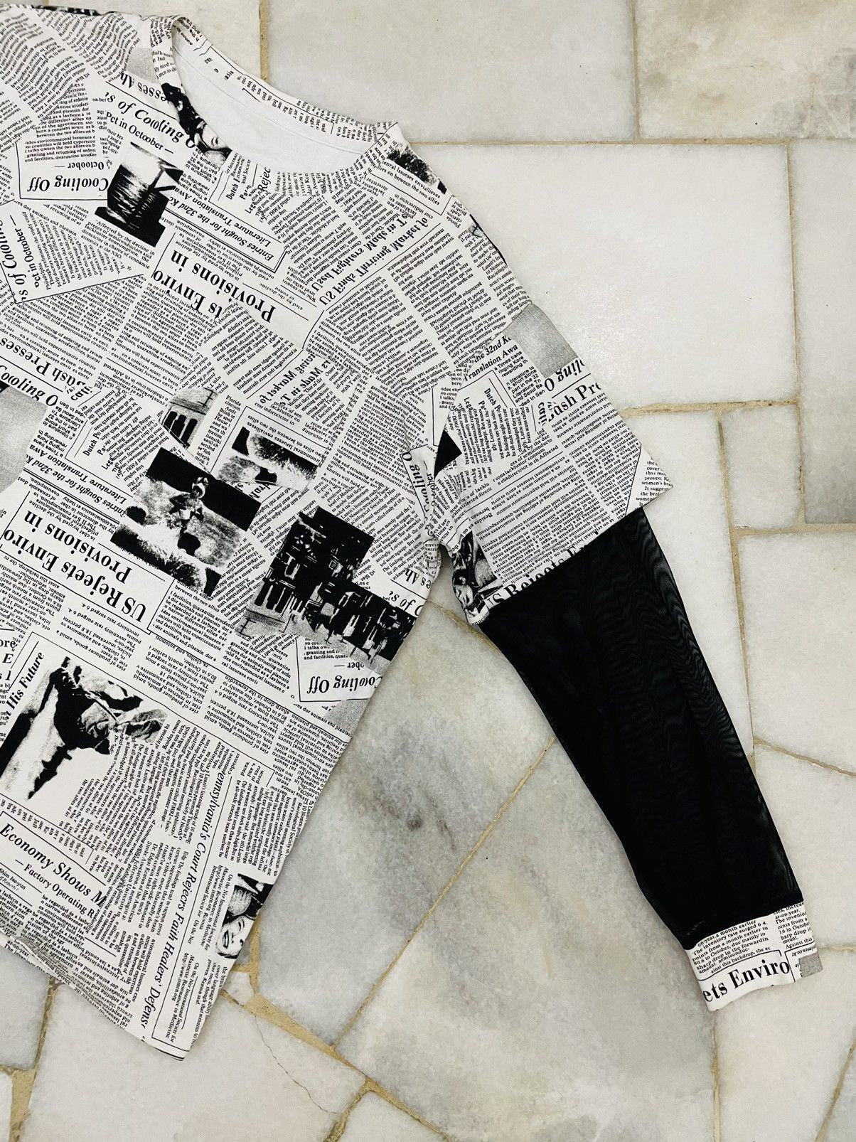 Japanese Brand RARE Design Tshirt Newpapper Full/over Print Size US L / EU 52-54 / 3 - 7 Thumbnail