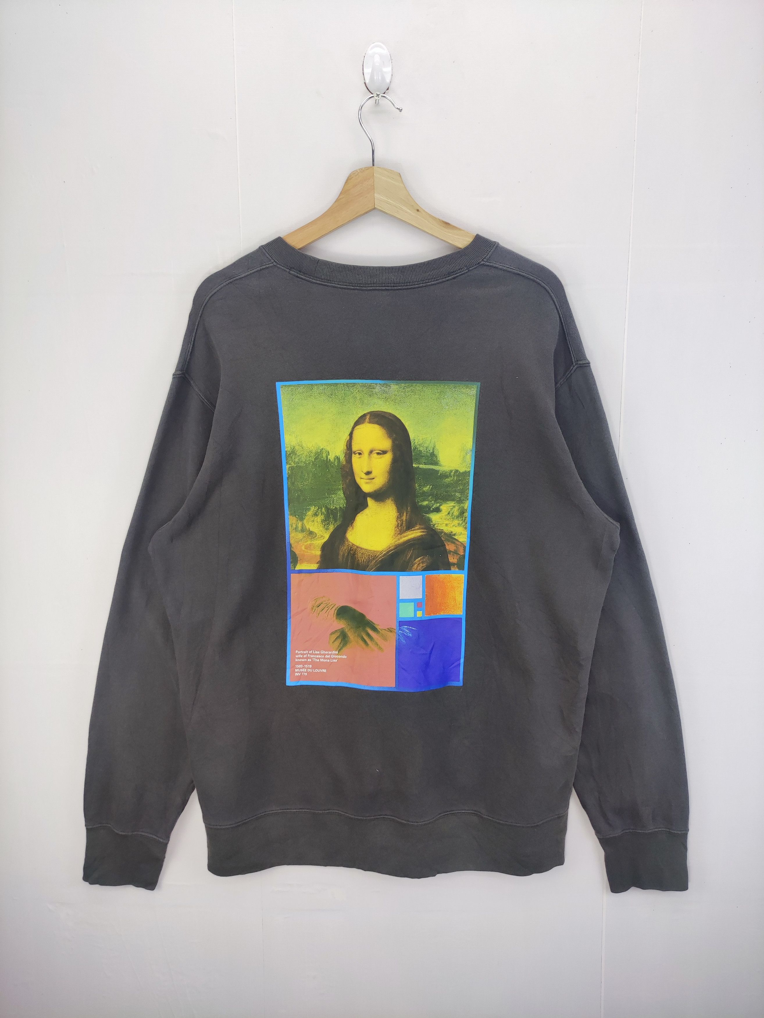Uniqlo Vintage Uniqlo Portrait Of Mona Lisa Sweatshirt Jumper Size US XL / EU 56 / 4 - 8 Thumbnail