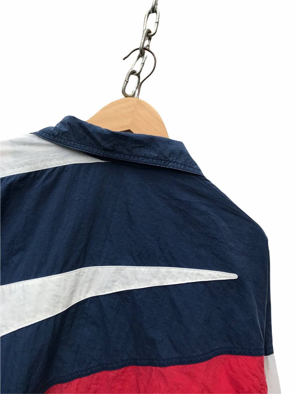 Nike Vintage Nike Big Logo Colourblock Windbreaker ( Stains ) Size US L / EU 52-54 / 3 - 9 Thumbnail