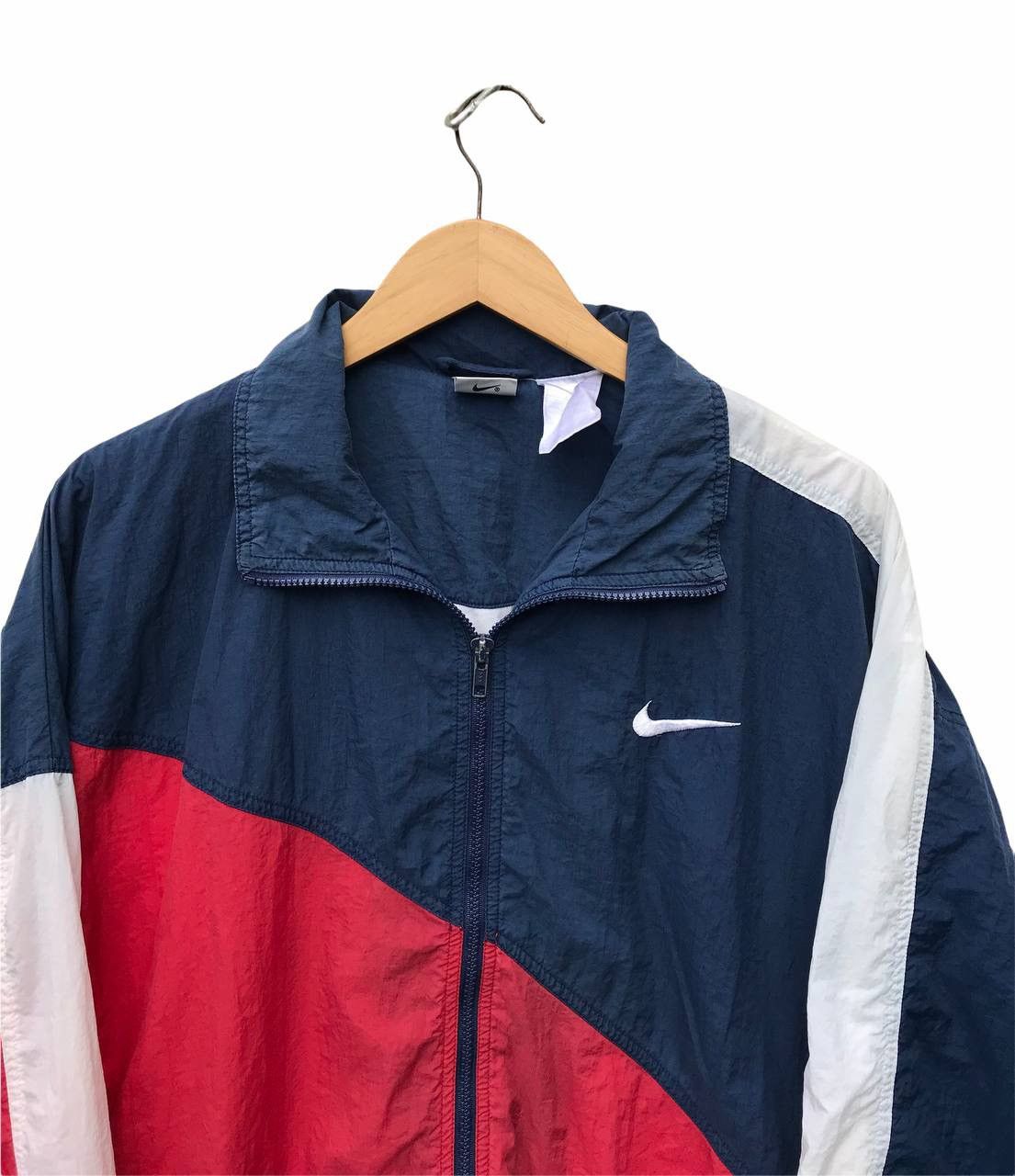 Nike Vintage Nike Big Logo Colourblock Windbreaker ( Stains ) Size US L / EU 52-54 / 3 - 5 Thumbnail