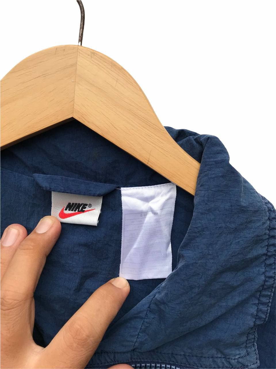 Nike Vintage Nike Big Logo Colourblock Windbreaker ( Stains ) Size US L / EU 52-54 / 3 - 3 Thumbnail