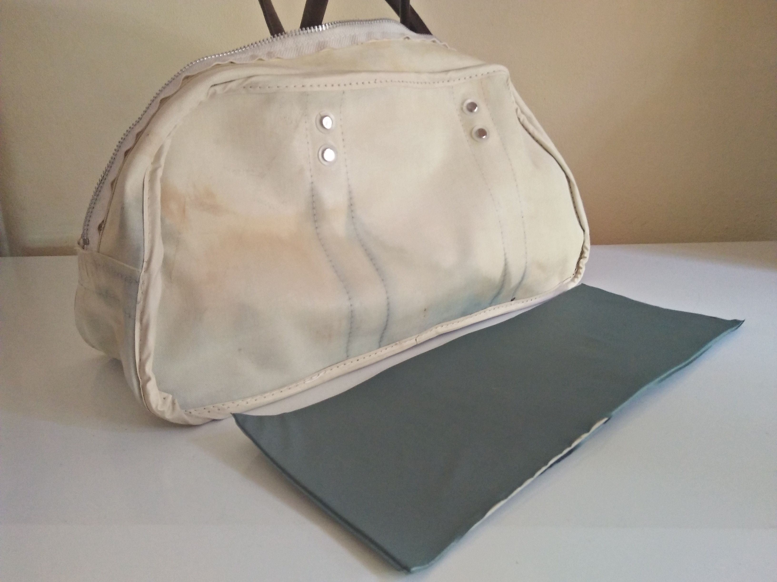 Japanese Brand Superare!!! TOYOTA 70'S MODELS Vintage Monogram Duffel Bags Size ONE SIZE - 13 Thumbnail