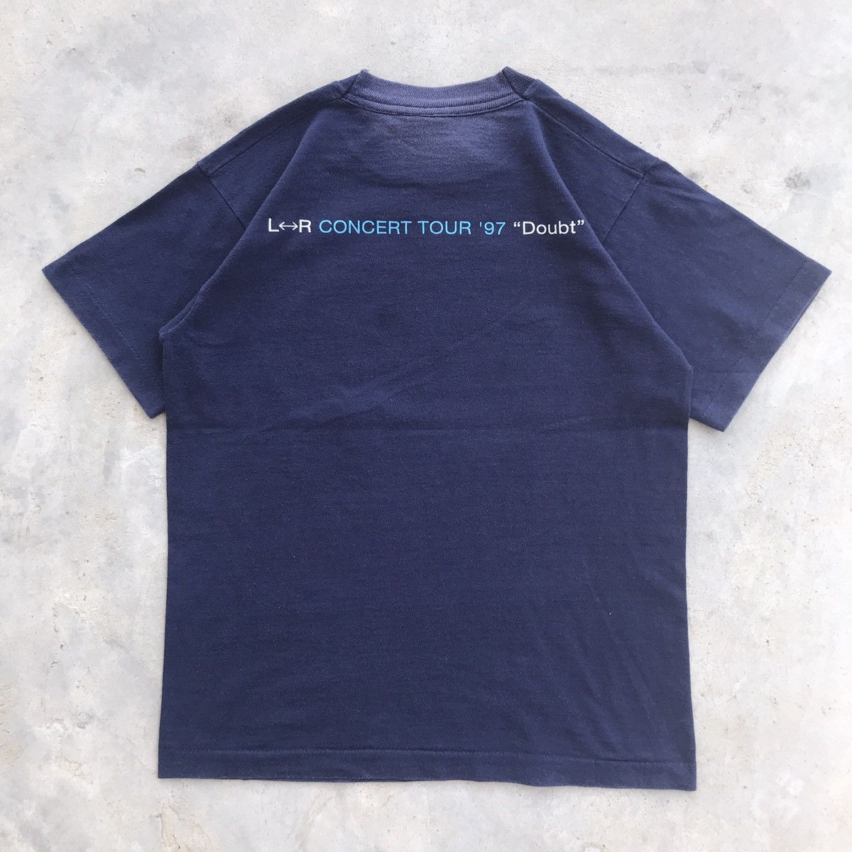 Band Tees Vintage 90's No Doubt ! Concert 97’ Alternative Rock T-Shirt Size US S / EU 44-46 / 1 - 2 Thumbnail