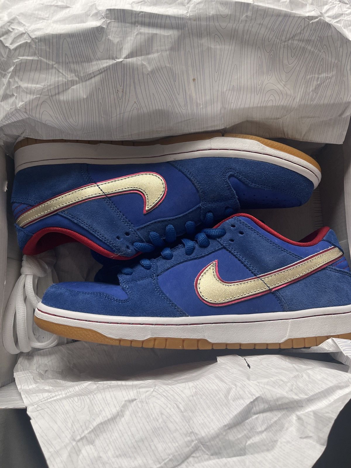 image of Nike Eric Koston Thai Temple Low Shoes in Blue, Men's (Size 9.5)
