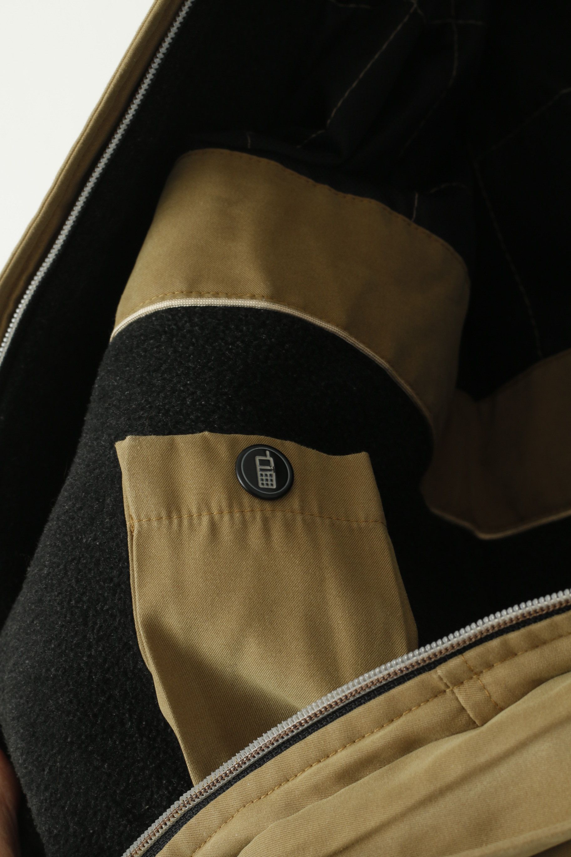 Bugatti Bugatti Men 38 M Jacket Camel Vintage Full Zip 1023 Size US M / EU 48-50 / 2 - 7 Thumbnail