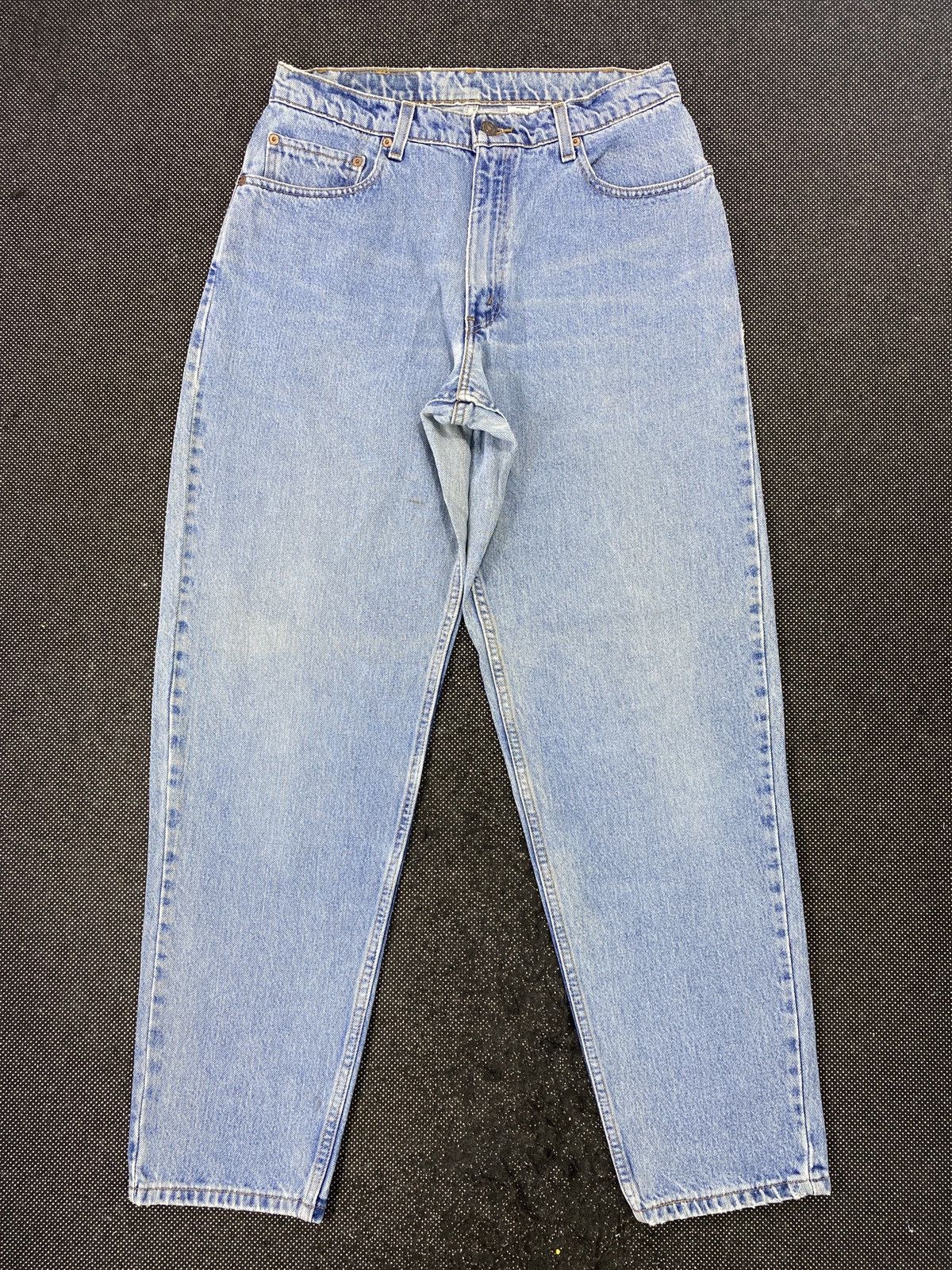 90s VINTAGE LEVIS 560 TAPERED BLUE WASH JEANS 32x32 -J509