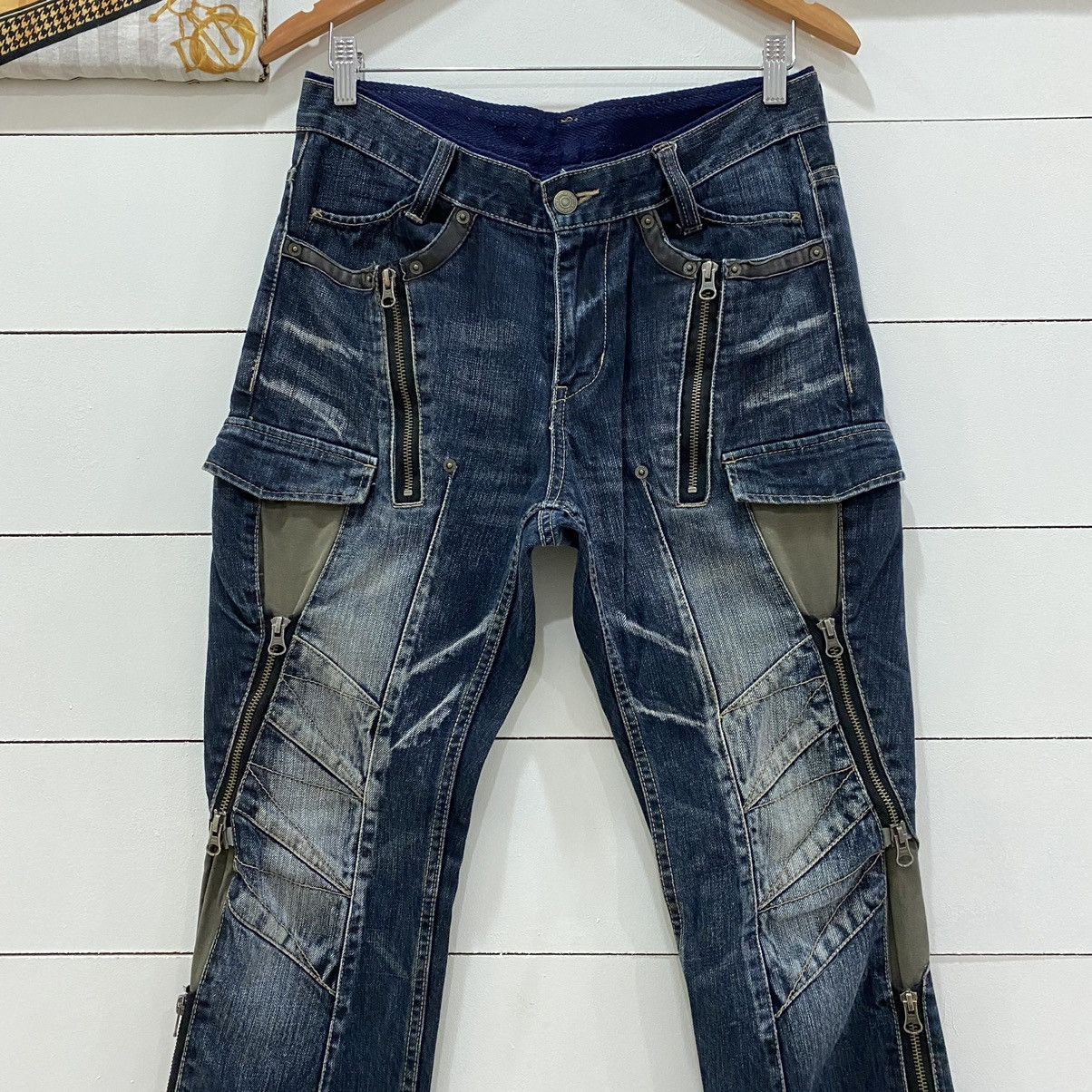 If Six Was Nine × Le Grande Bleu (L.G.B.) × PPFM PPFM Punk Zipper Distressed Denim Jeans Size US 31 - 2 Thumbnail