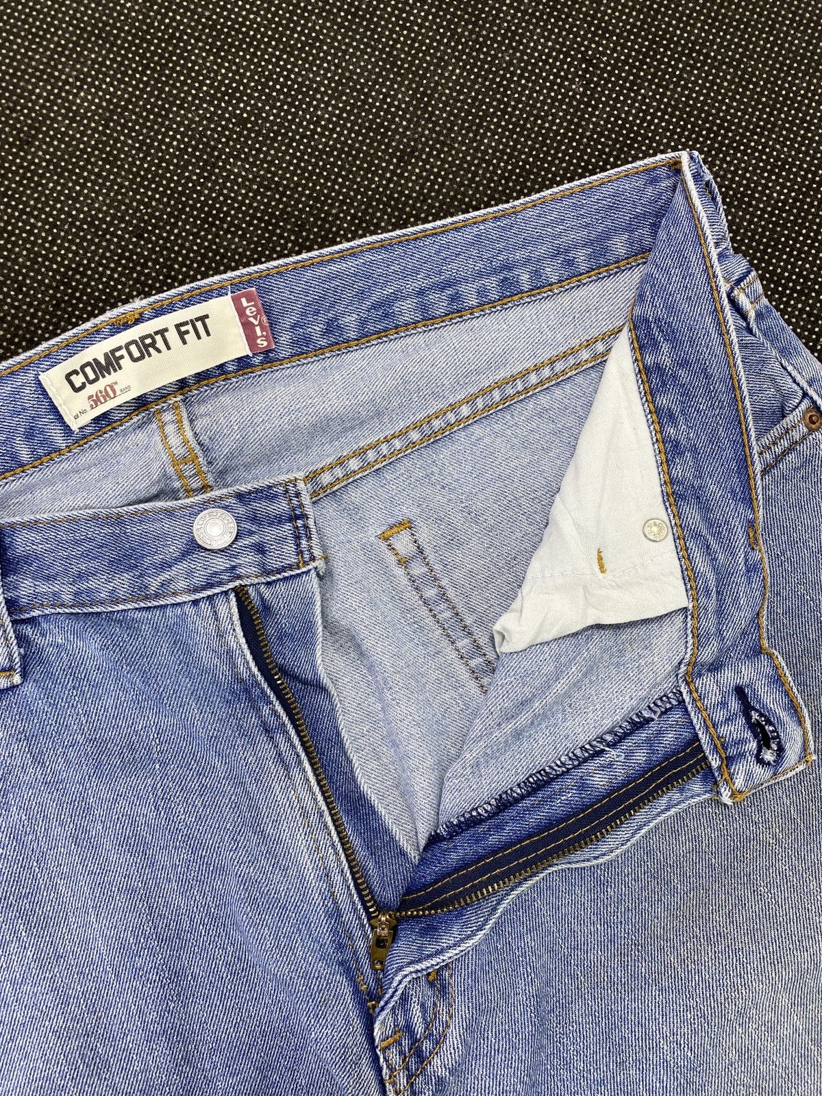 Levi's VINTAGE LEVI'S 560 BLUE WASH JEANS -J510 Size US 38 / EU 54 - 5 Thumbnail
