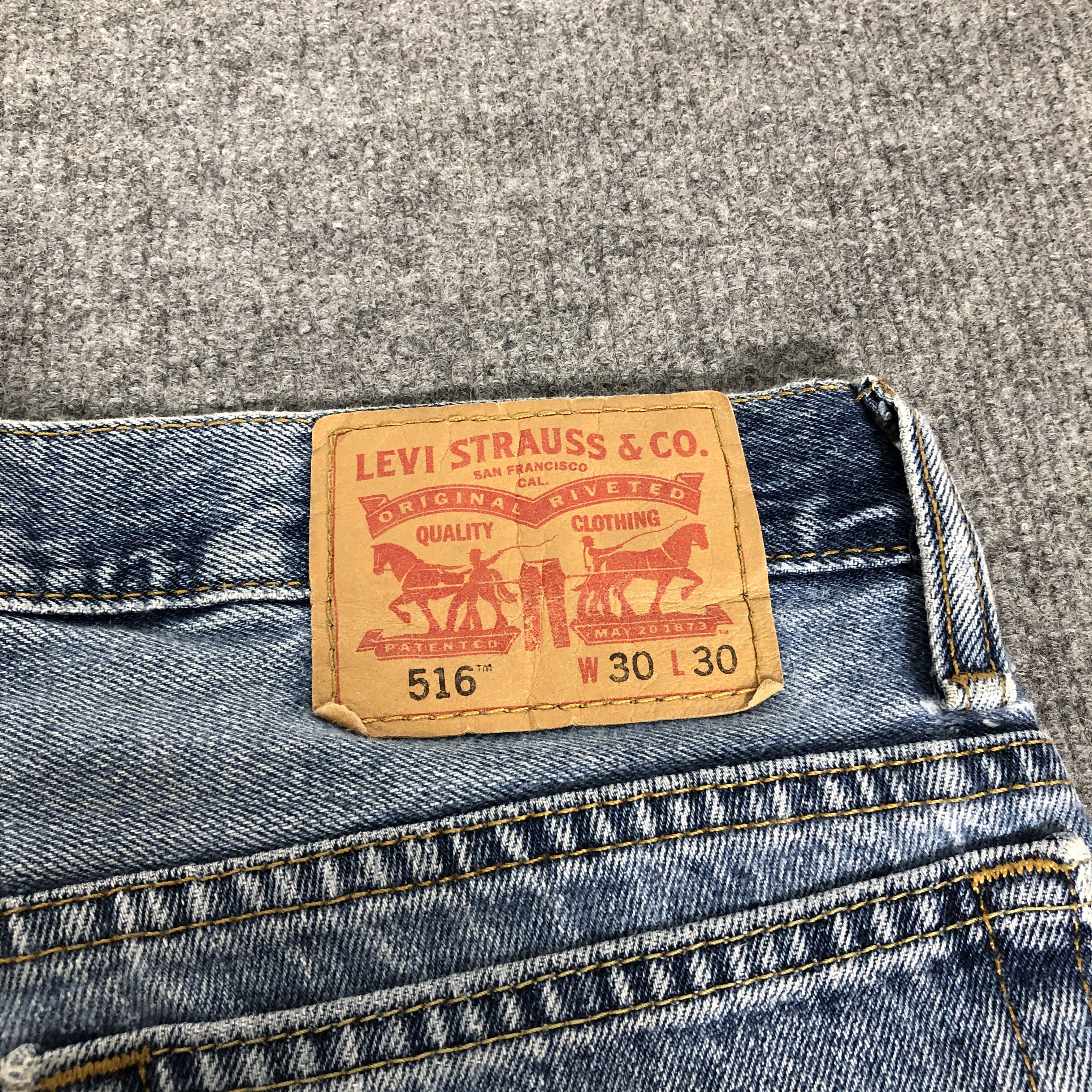 Levi's Vintage Y2k Levi's 516 Distress Faded Blue Denim Jean Size US 30 / EU 46 - 5 Thumbnail