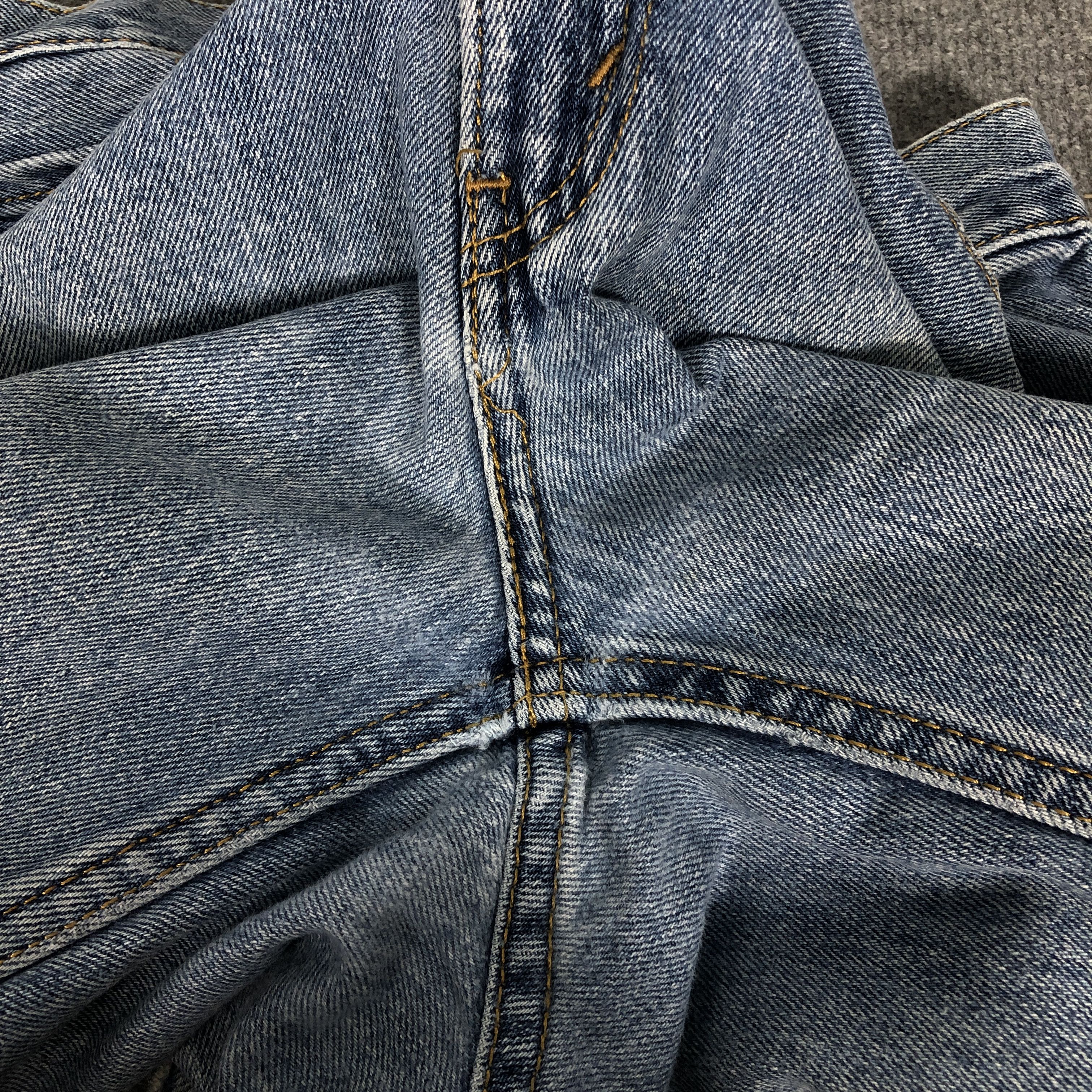 Levi's Vintage Y2k Levi's 516 Distress Faded Blue Denim Jean Size US 30 / EU 46 - 13 Thumbnail