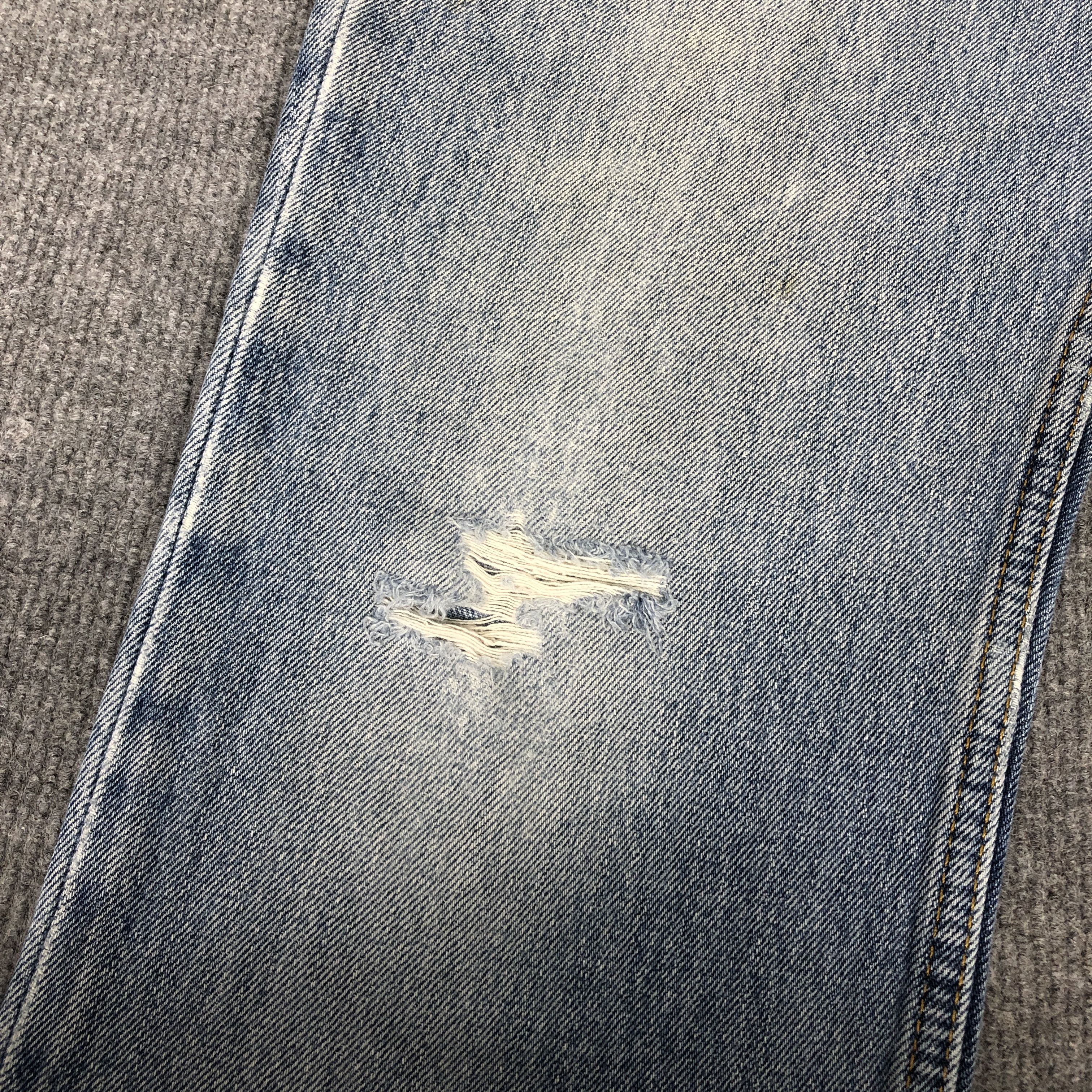 Levi's Vintage Y2k Levi's 516 Distress Faded Blue Denim Jean Size US 30 / EU 46 - 8 Thumbnail