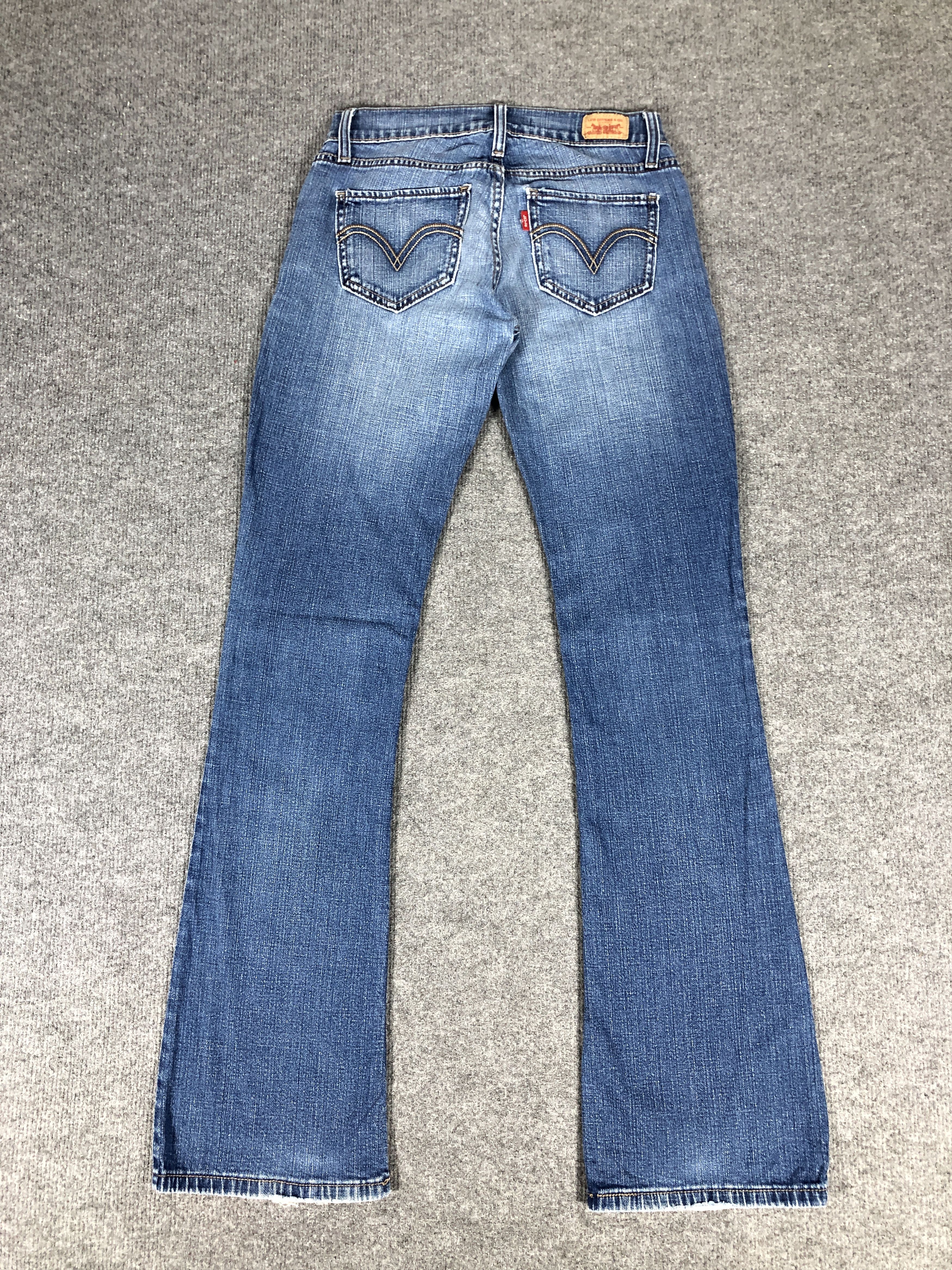 Levi's Vintage Y2K Levi's 524 Superlow Flare Faded Blue Jean Size 27" / US 4 / IT 40 - 2 Thumbnail