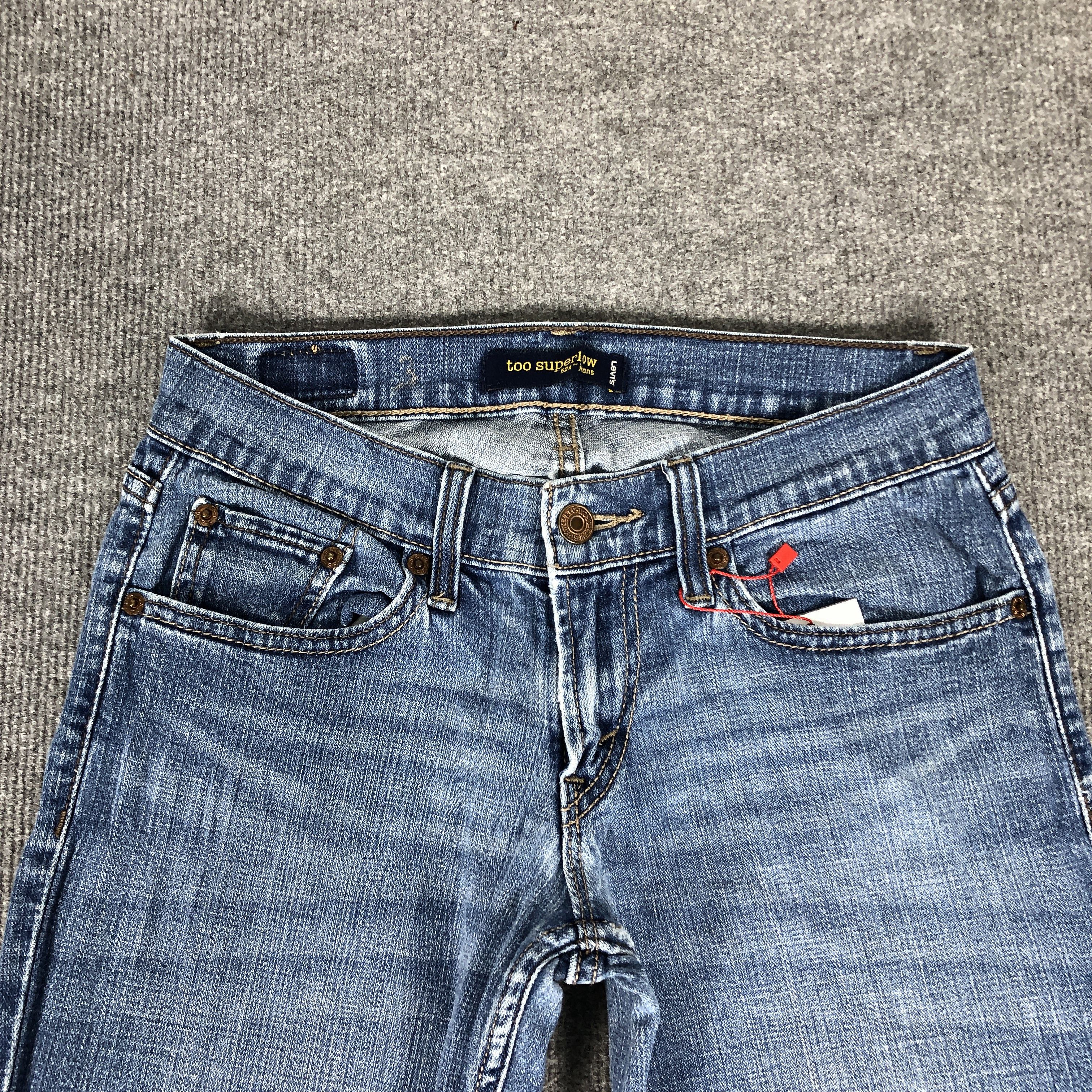 Levi's Vintage Y2K Levi's 524 Superlow Flare Faded Blue Jean Size 27" / US 4 / IT 40 - 3 Thumbnail