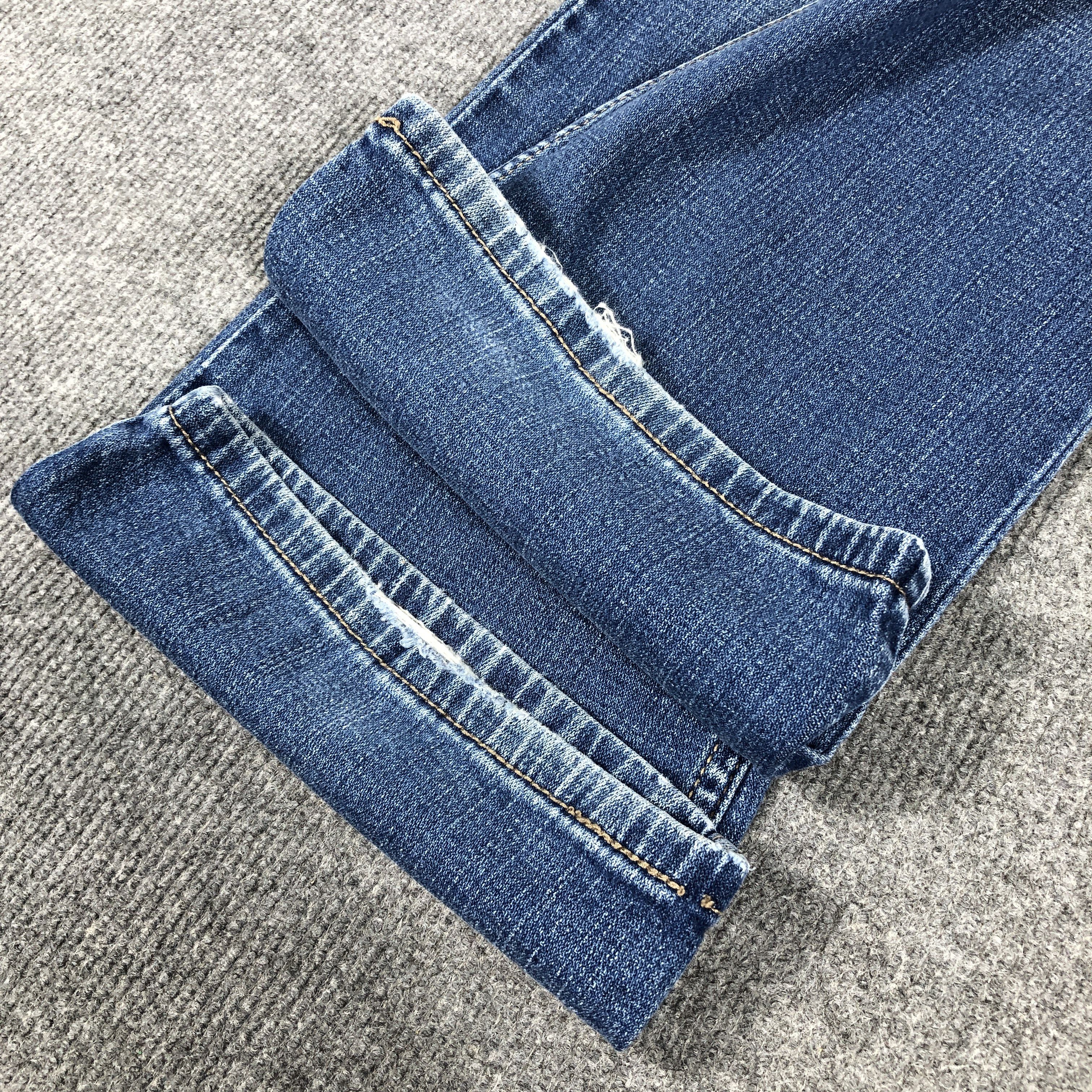 Levi's Vintage Y2K Levi's 524 Superlow Flare Faded Blue Jean Size 27" / US 4 / IT 40 - 9 Thumbnail