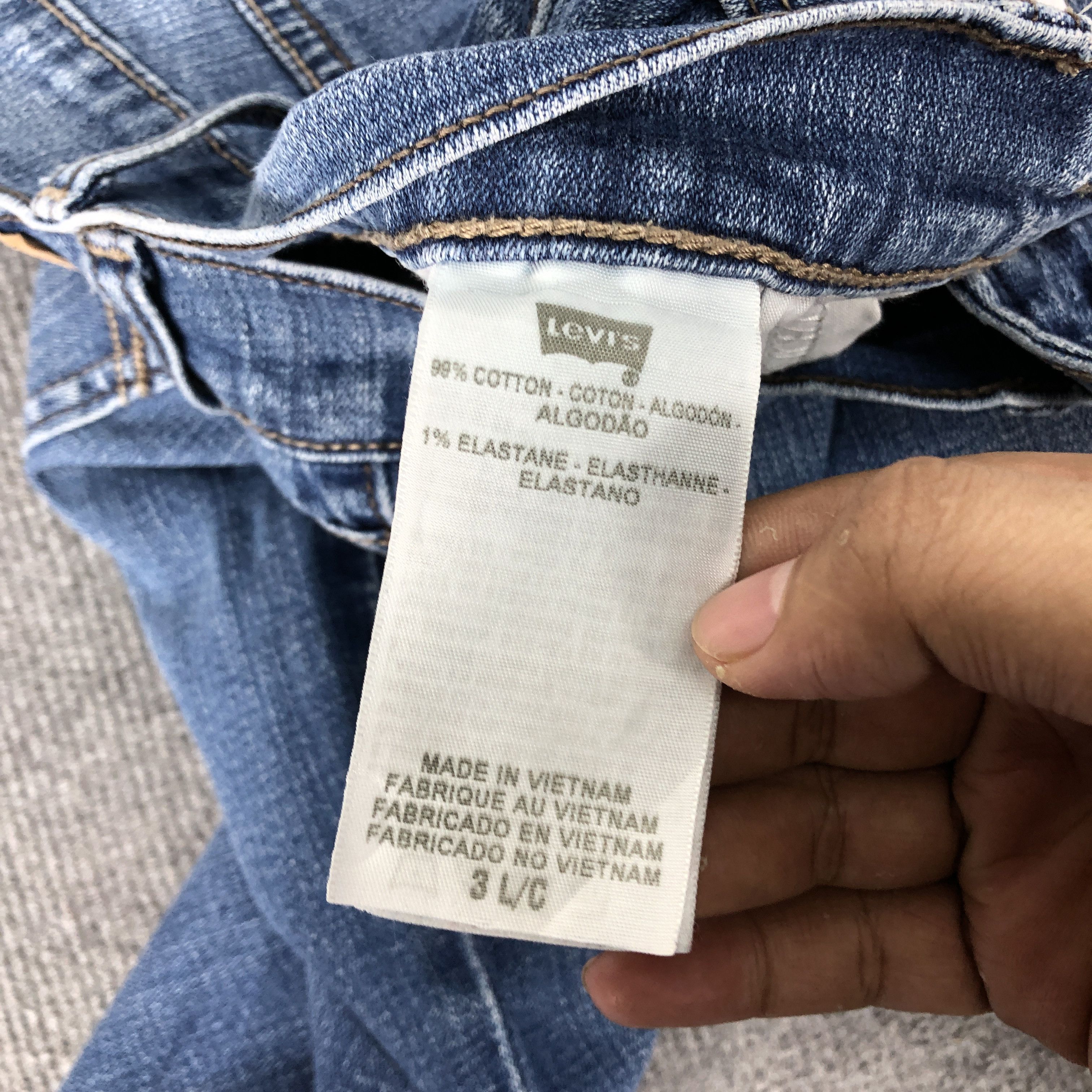 Levi's Vintage Y2K Levi's 524 Superlow Flare Faded Blue Jean Size 27" / US 4 / IT 40 - 14 Thumbnail