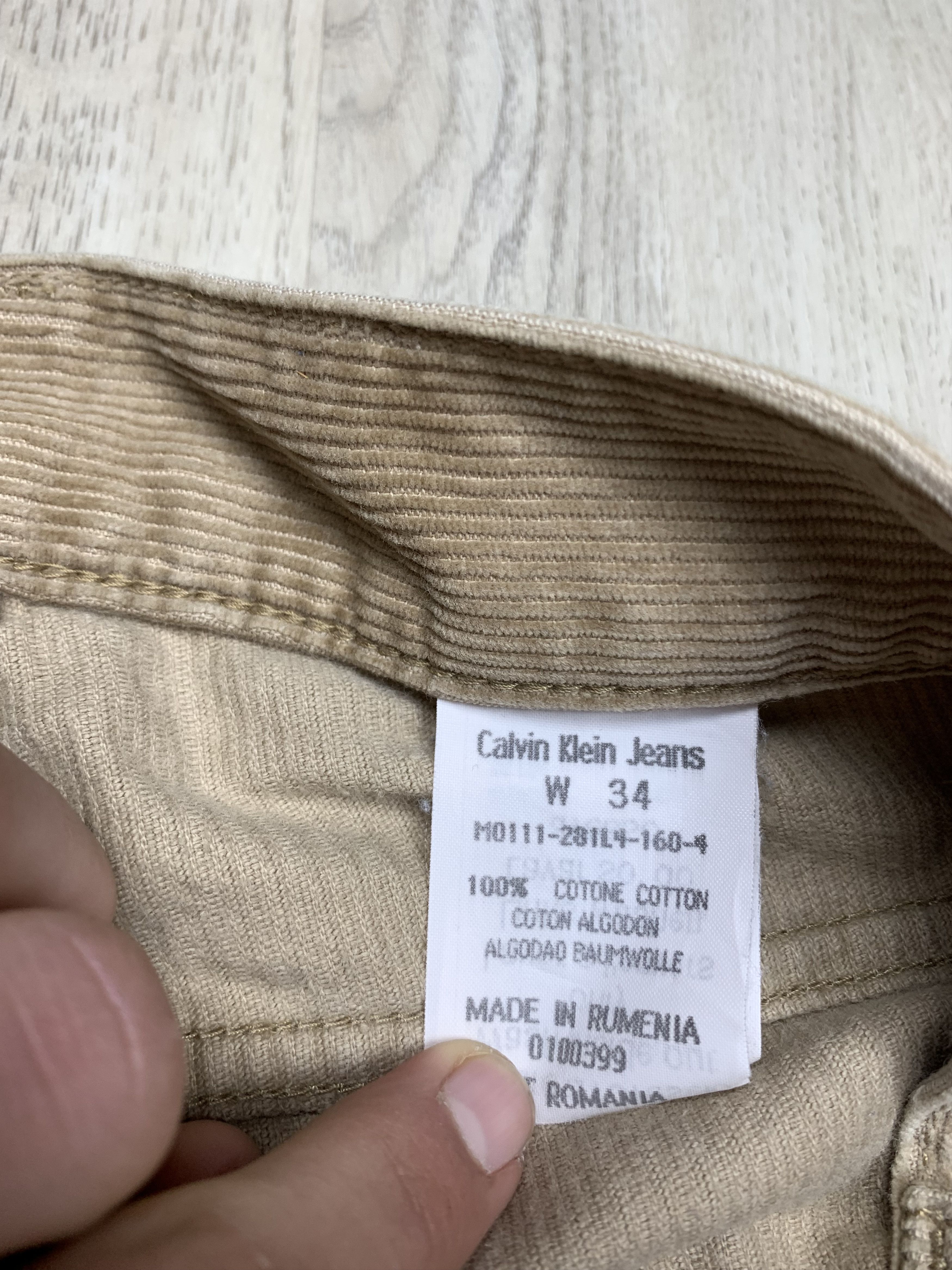 Calvin Klein Calvin Klein Corduroy Denim Pants Jeans Size US 34 / EU 50 - 8 Thumbnail