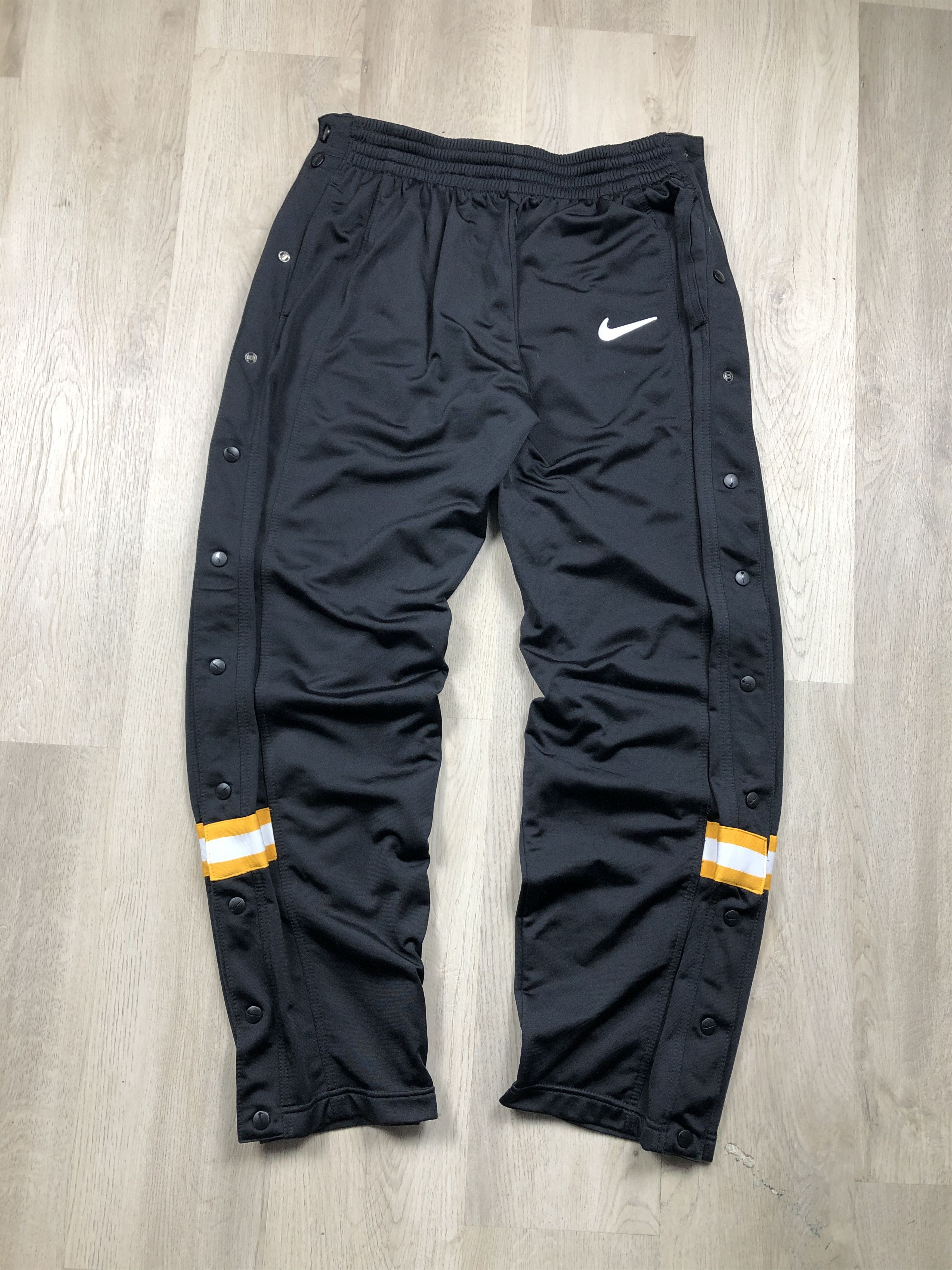 Nike Nike 90s Vintage Mens Pants Drill style Size US 36 / EU 52 - 1 Thumbnail