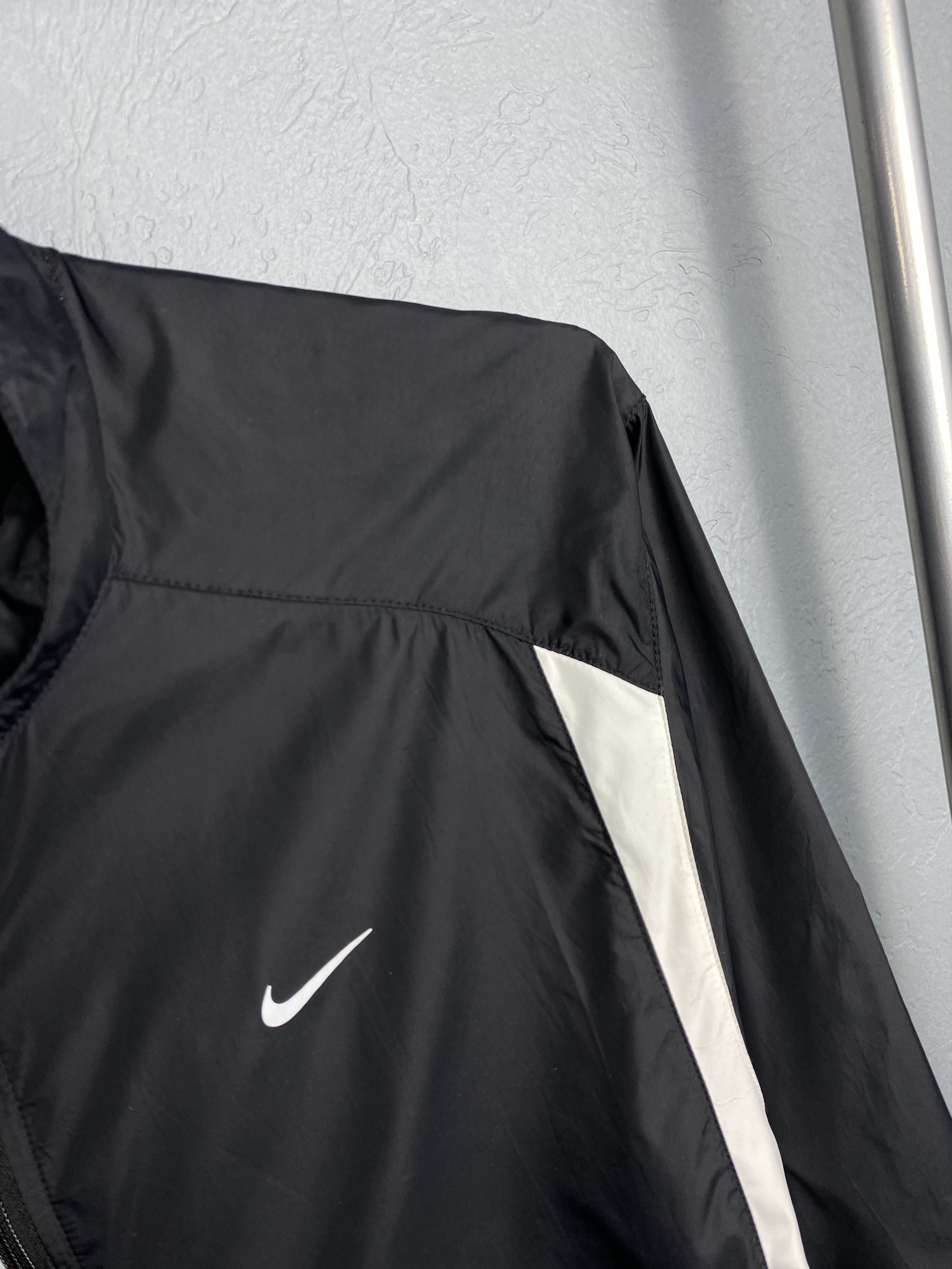 Nike Nike Vintage Mens Nylon Jacket Y2K Size US XL / EU 56 / 4 - 3 Thumbnail