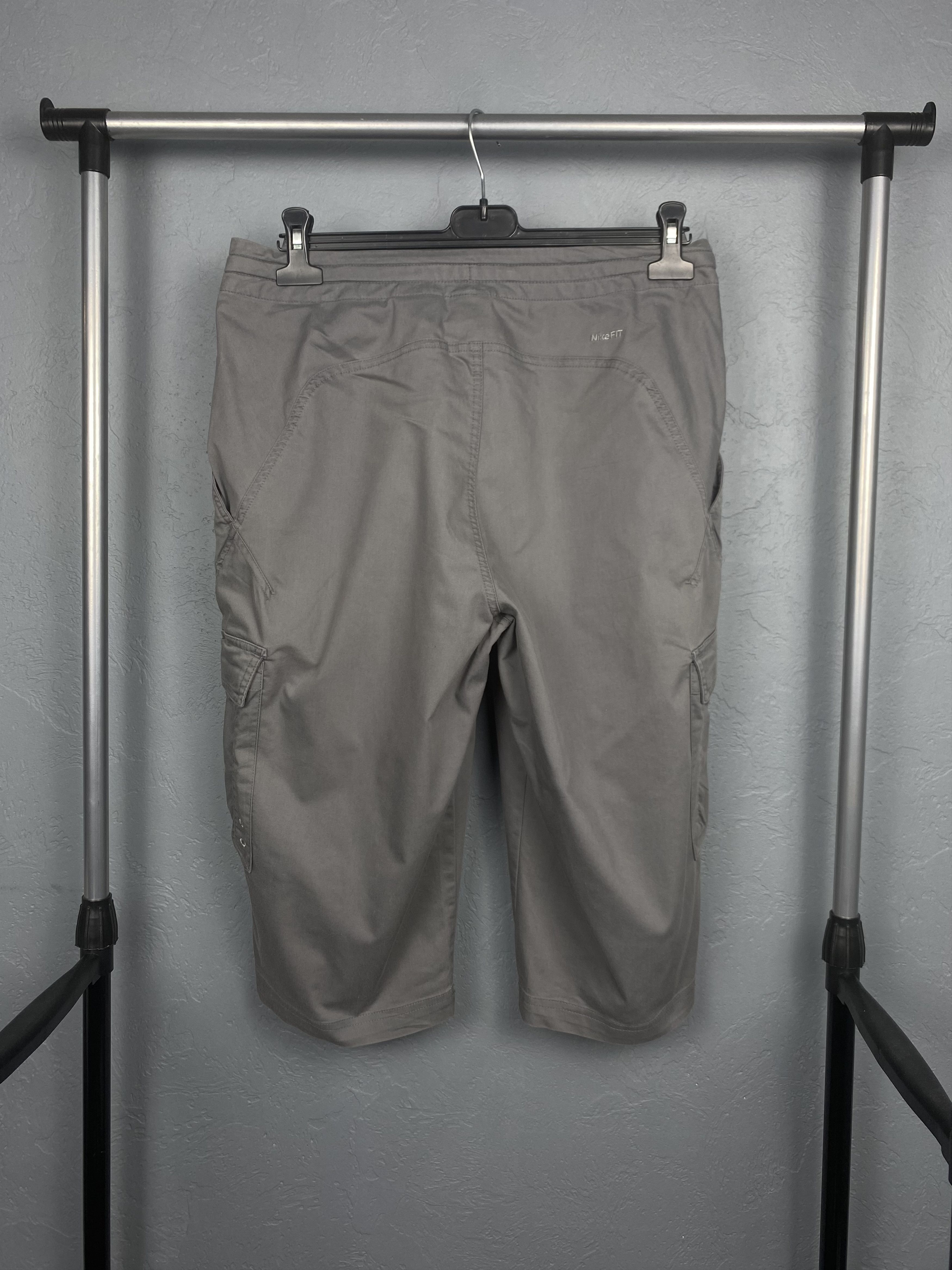 Nike × Vintage Vintage Nike Mens Cargo Capri Shorts Y2K Size US 30 / EU 46 - 7 Thumbnail