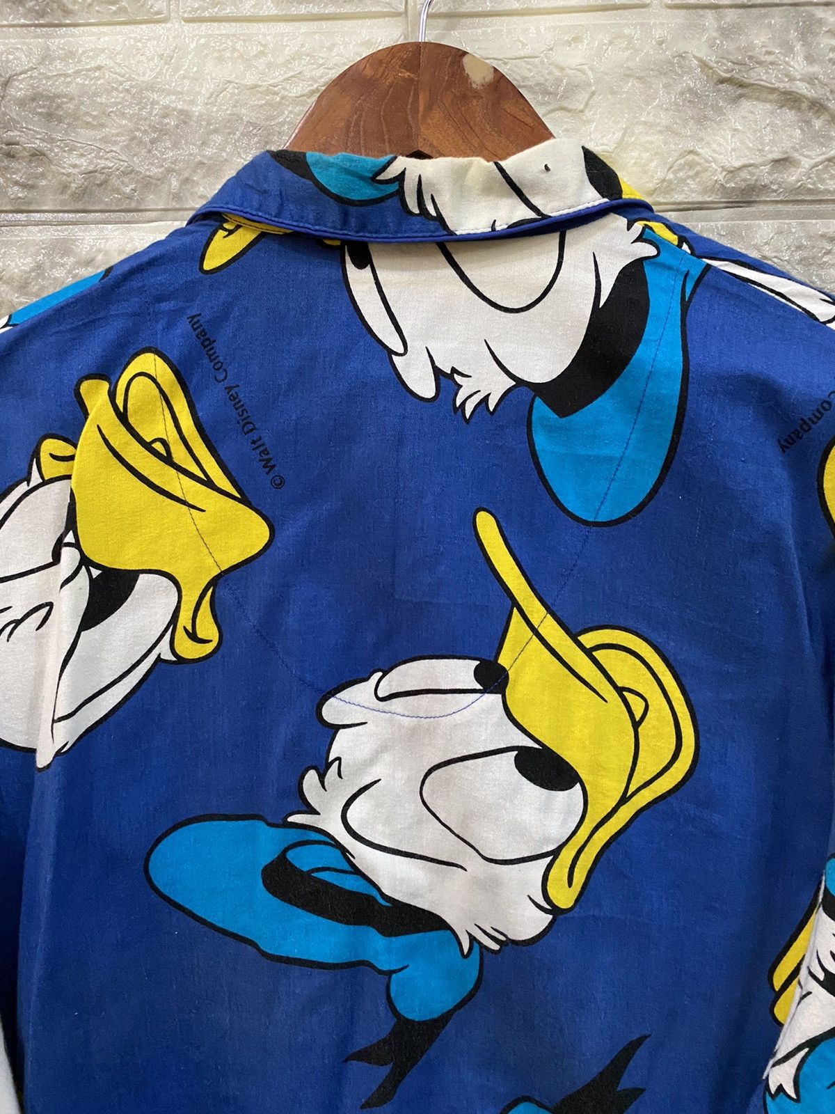 Cartoon Network × Disney × Vintage Vintage Donald Duck Walt Disney Company Full Print Shirt Size US M / EU 48-50 / 2 - 4 Thumbnail