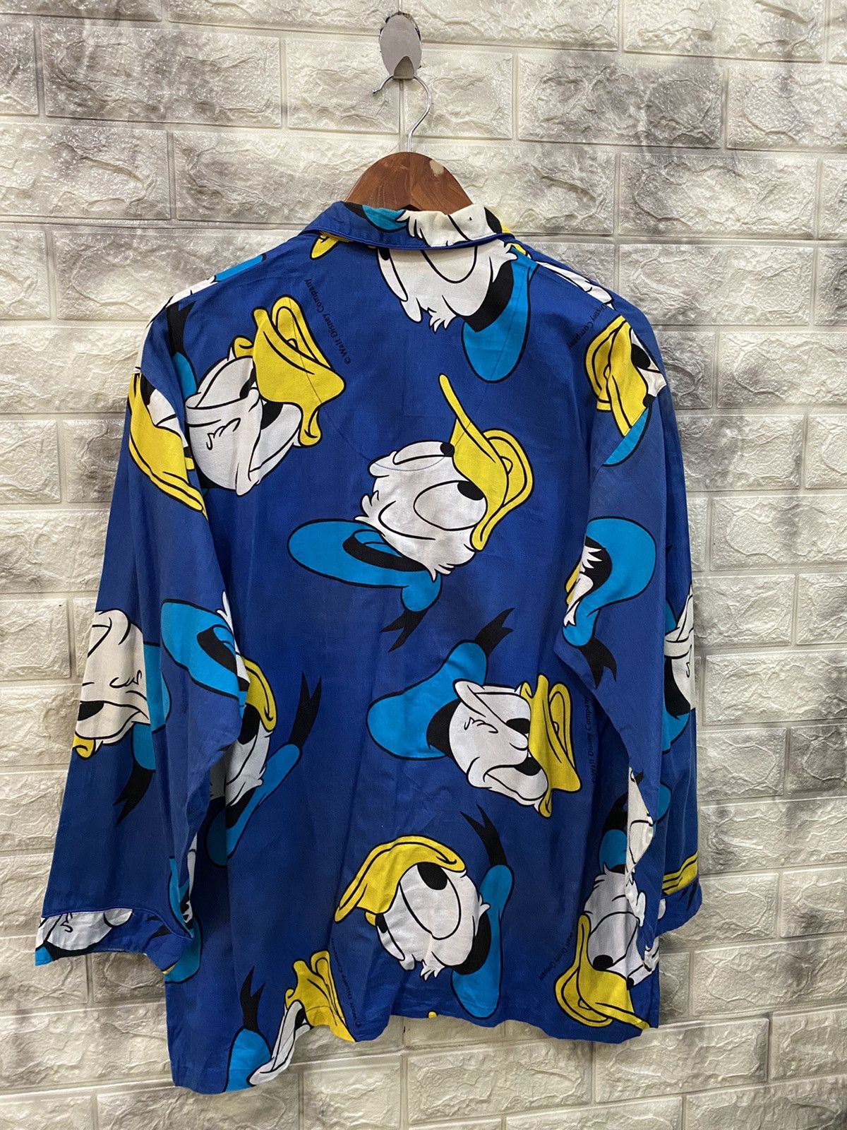 Cartoon Network × Disney × Vintage Vintage Donald Duck Walt Disney Company Full Print Shirt Size US M / EU 48-50 / 2 - 3 Thumbnail