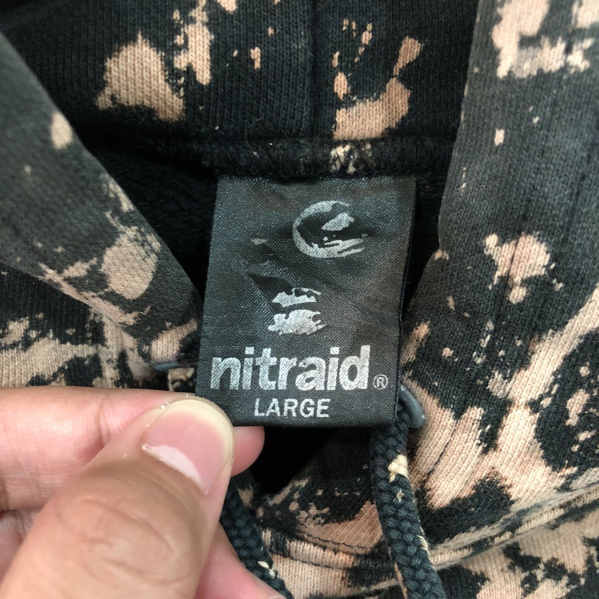 Japanese Brand × Nitraid Vintage Nitraid Tie Dye Hoodie Size US M / EU 48-50 / 2 - 8 Thumbnail