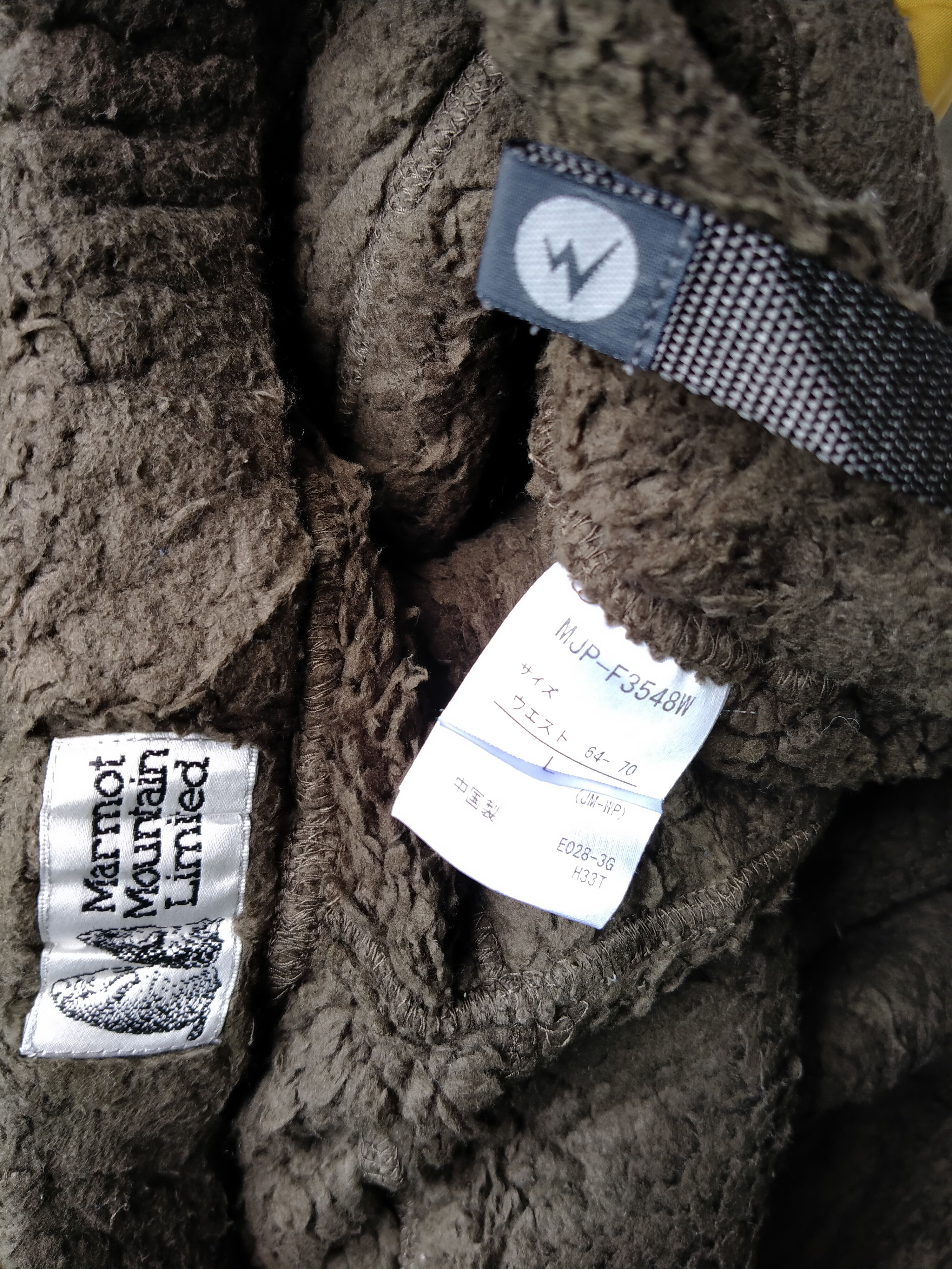 Descente Limited Marmot Mountain Deep Piled Fleece Short Size US 32 / EU 48 - 8 Thumbnail