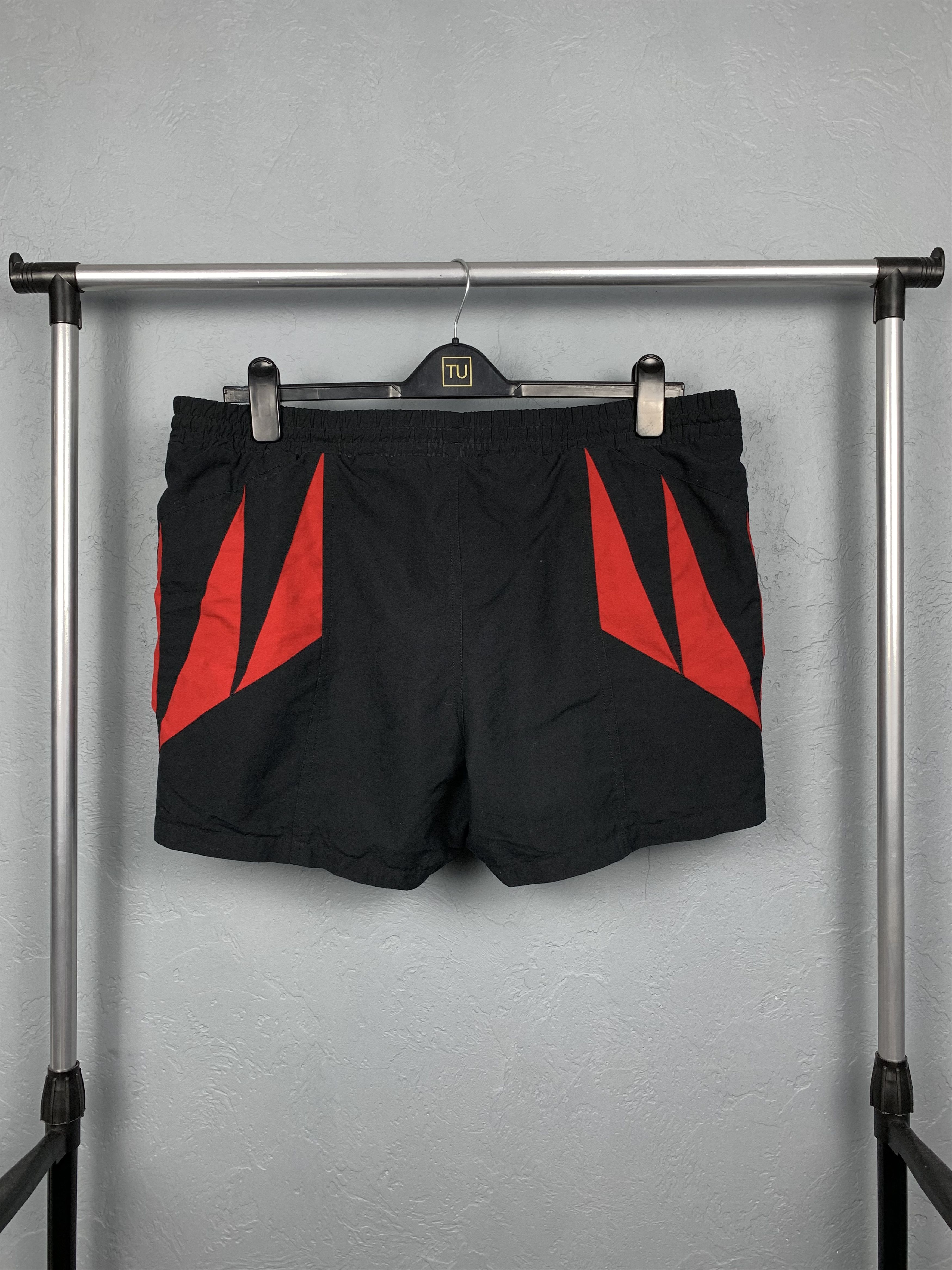 Adidas Adidas 90s Vintage Mens Nylon Shorts Size US 32 / EU 48 - 4 Thumbnail
