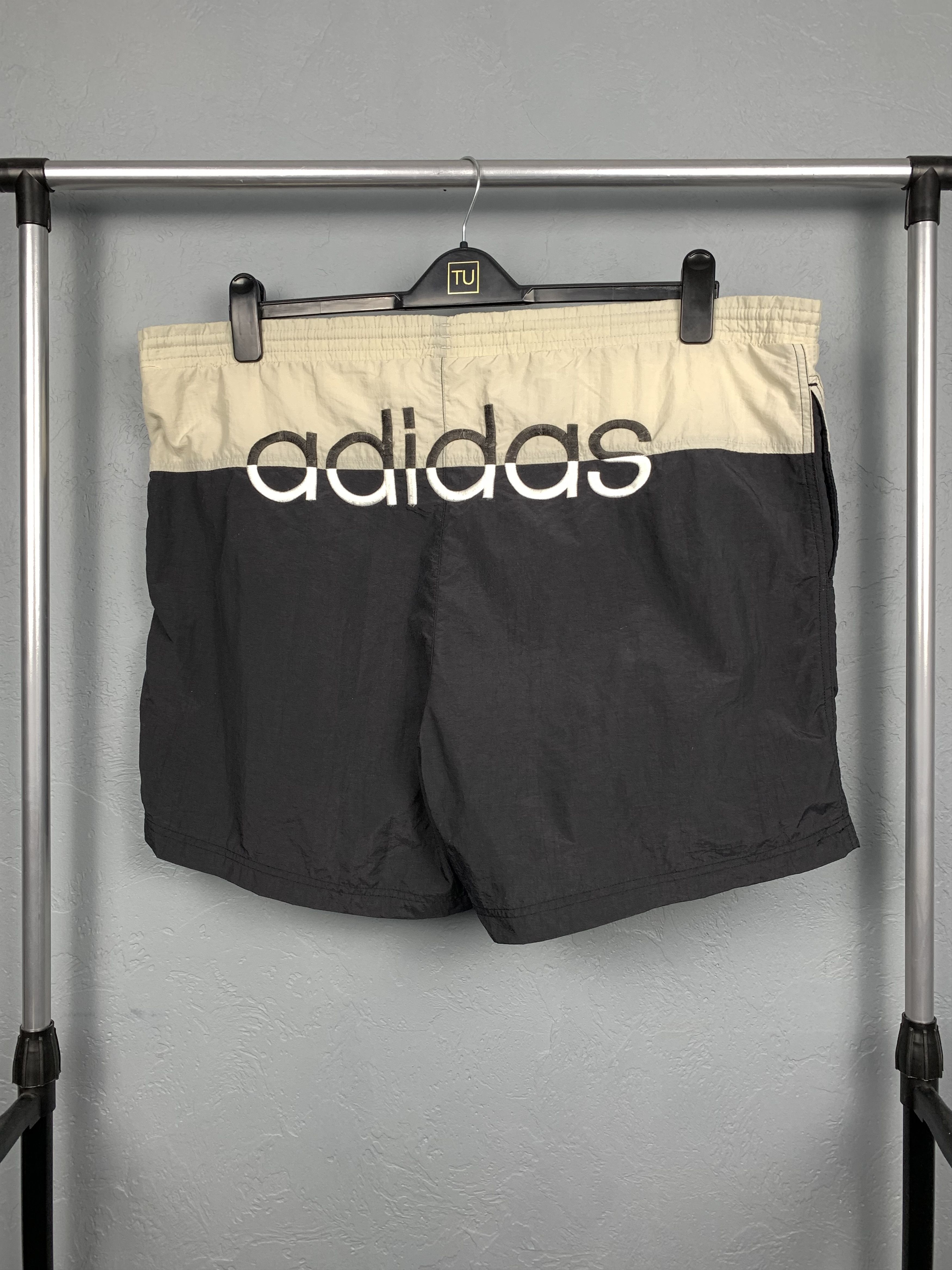 Adidas × Vintage Adidas Vintage Mens Nylon Shorts Y2K Size US 36 / EU 52 - 1 Thumbnail