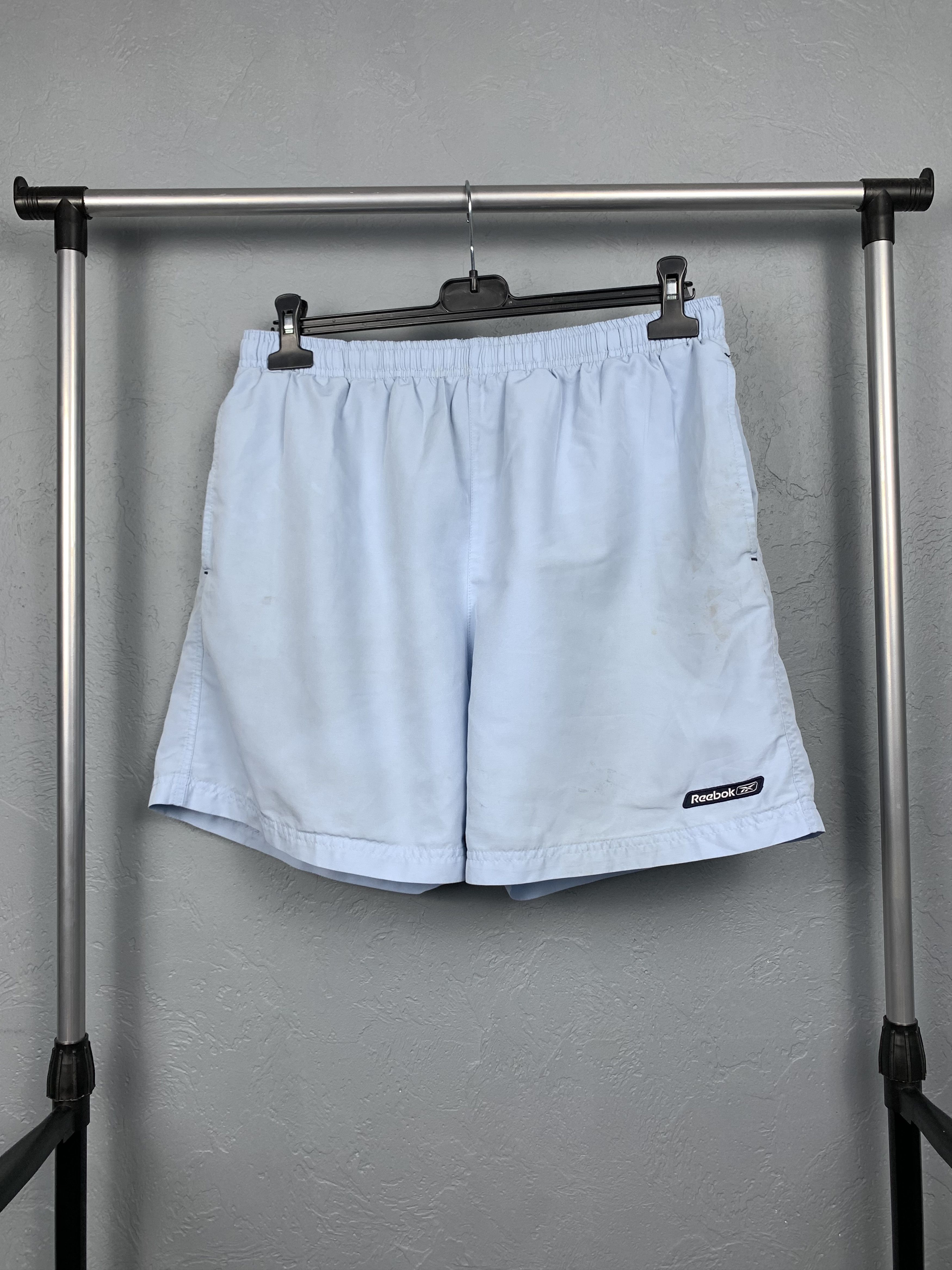 Reebok Reebok Vintage Mens Nylon Shorts Y2K Size US 36 / EU 52 - 1 Thumbnail