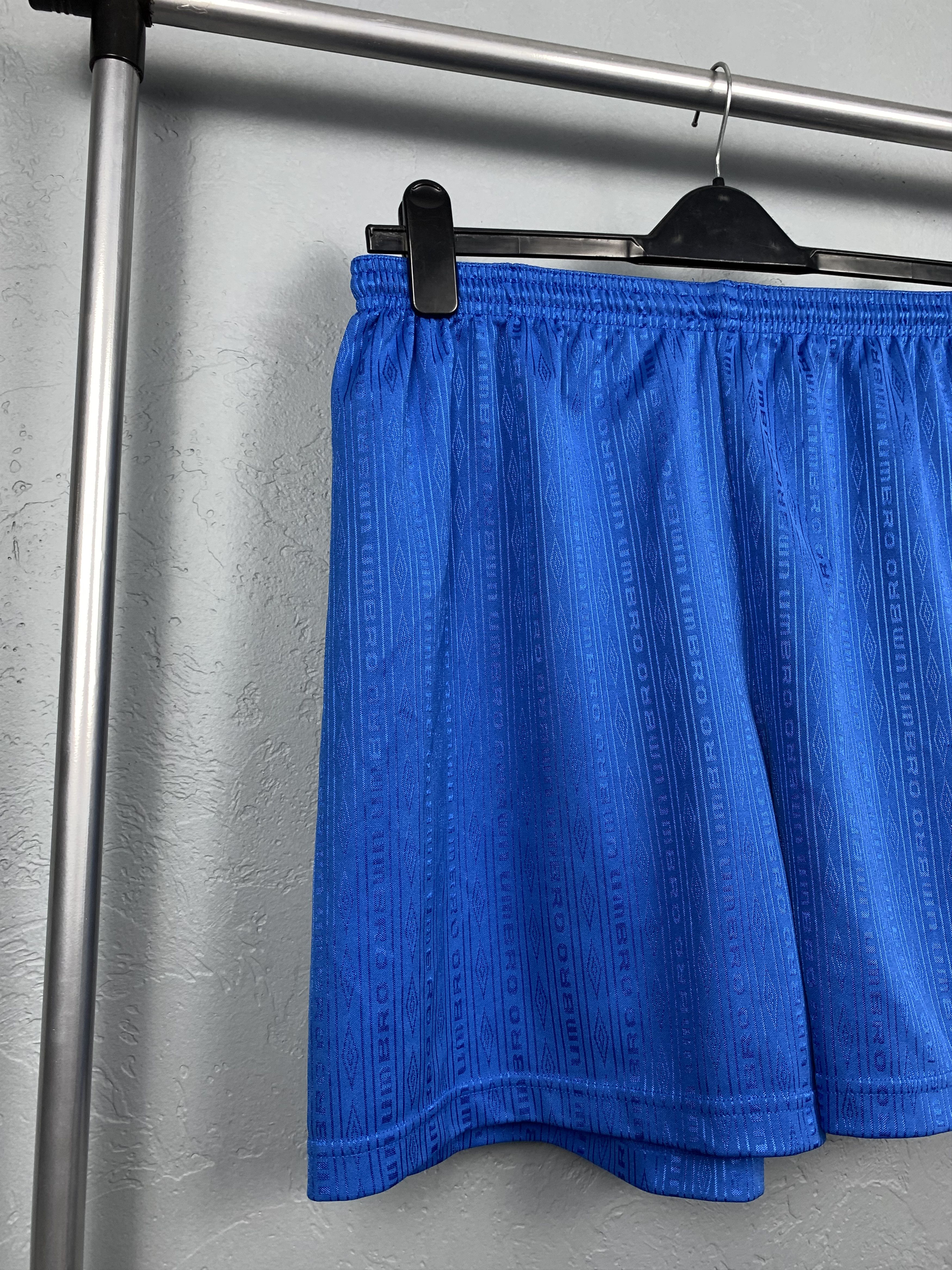 Umbro Umbro Vintage Monogram Logo Shorts Size US 36 / EU 52 - 3 Thumbnail