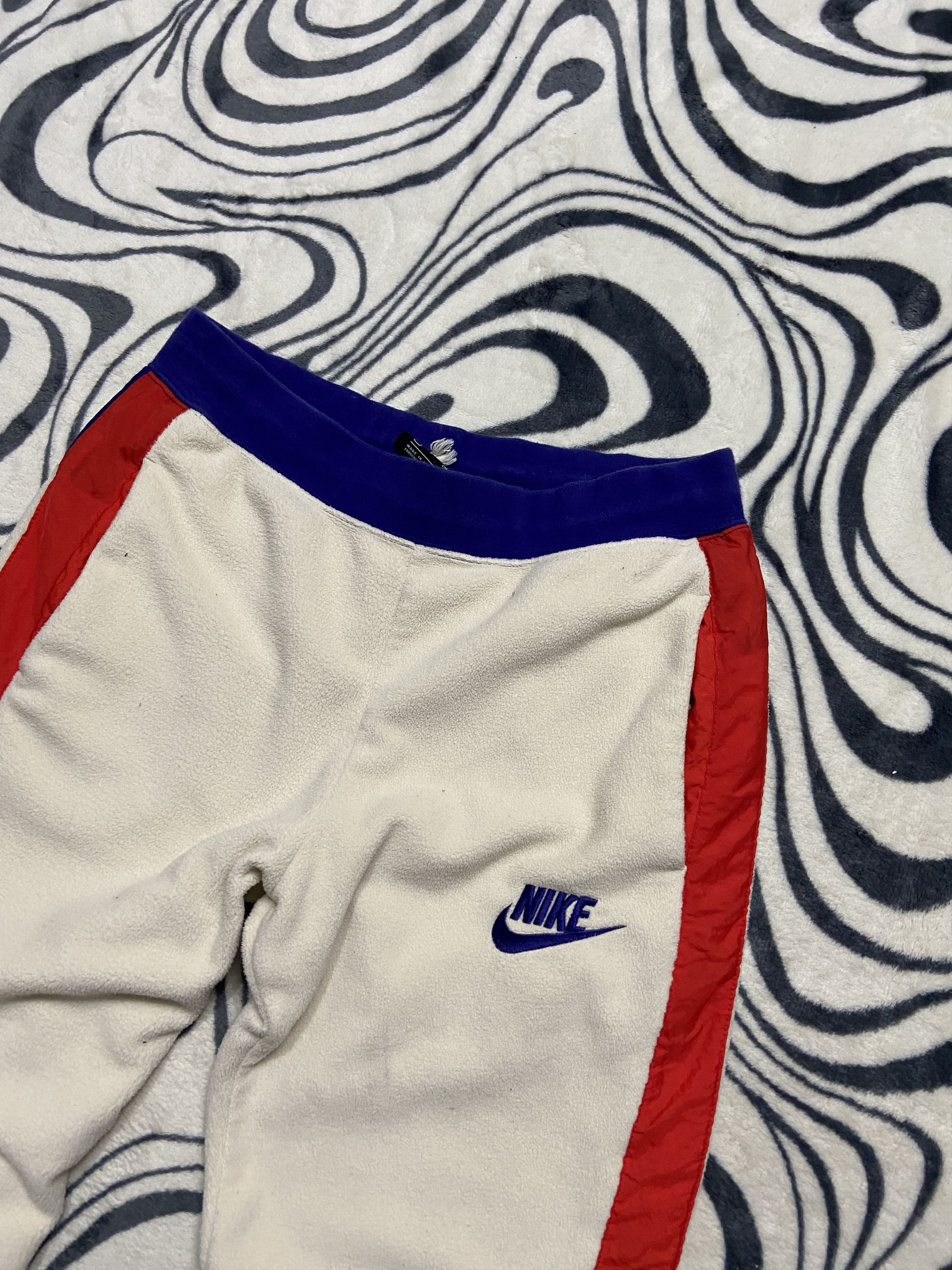 Nike Nike Sportswear Womens Fleece Track Pants Size 28" / US 6 / IT 42 - 2 Thumbnail