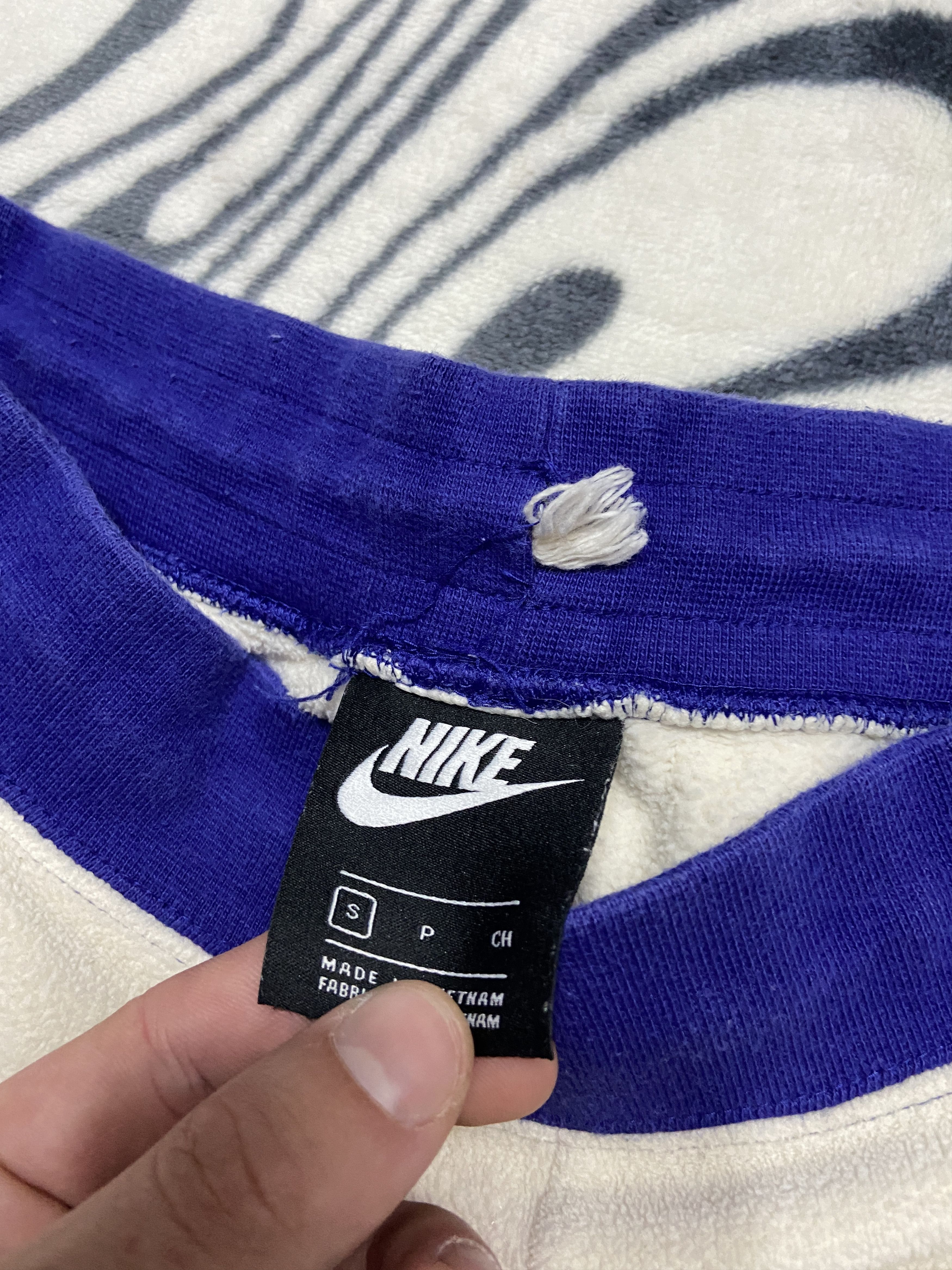 Nike Nike Sportswear Womens Fleece Track Pants Size 28" / US 6 / IT 42 - 4 Thumbnail