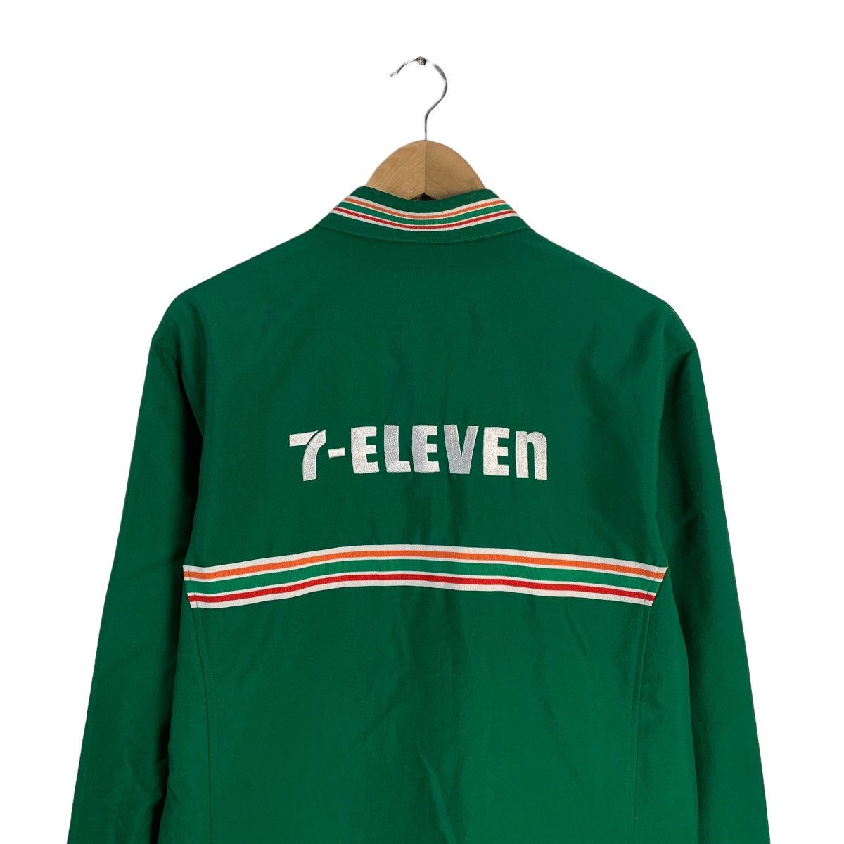 Japanese Brand 7 Eleven Big Logo Long Sleeve Zipper Shirt Size US L / EU 52-54 / 3 - 10 Thumbnail