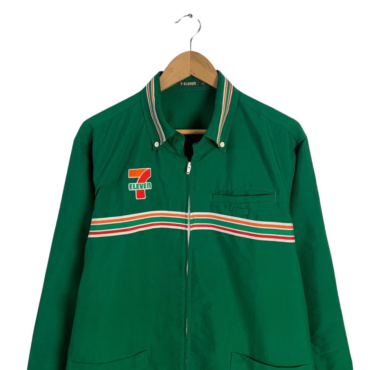 Japanese Brand 7 Eleven Big Logo Long Sleeve Zipper Shirt Size US L / EU 52-54 / 3 - 4 Thumbnail