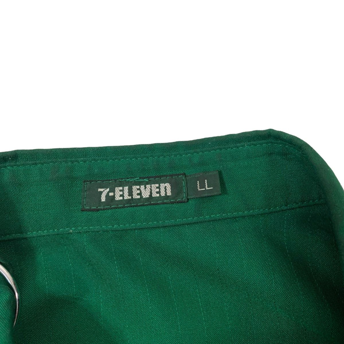 Japanese Brand 7 Eleven Big Logo Long Sleeve Zipper Shirt Size US L / EU 52-54 / 3 - 5 Thumbnail