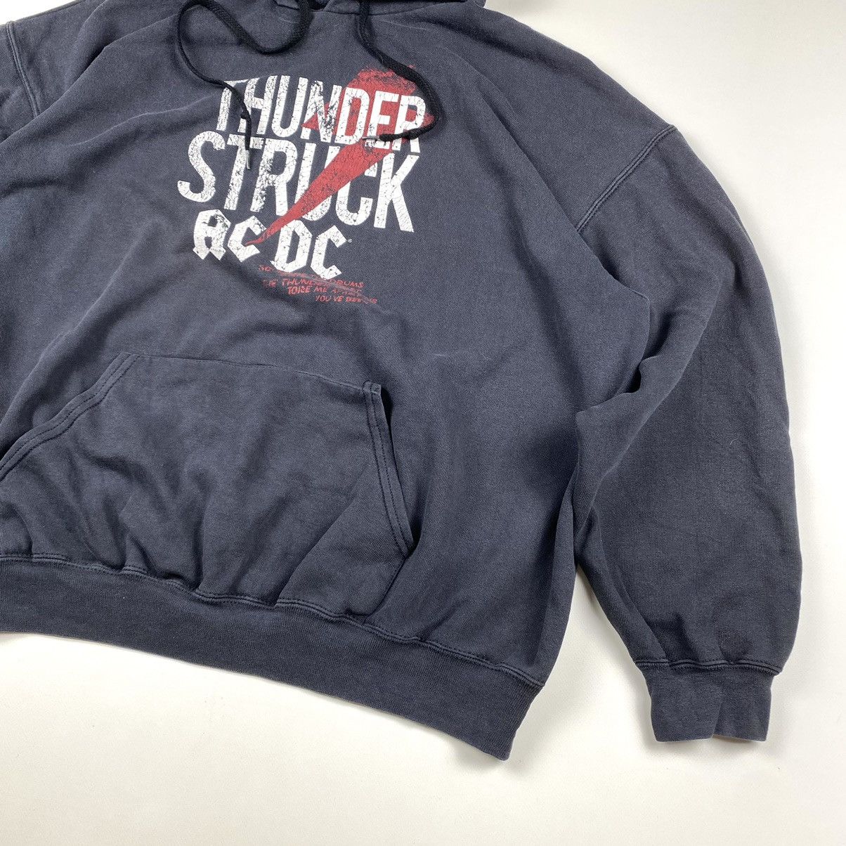 Band Tees 00’s Vintage AC/DC Thunder Struck Hoodie Rock Band Archive Size US XXL / EU 58 / 5 - 4 Thumbnail
