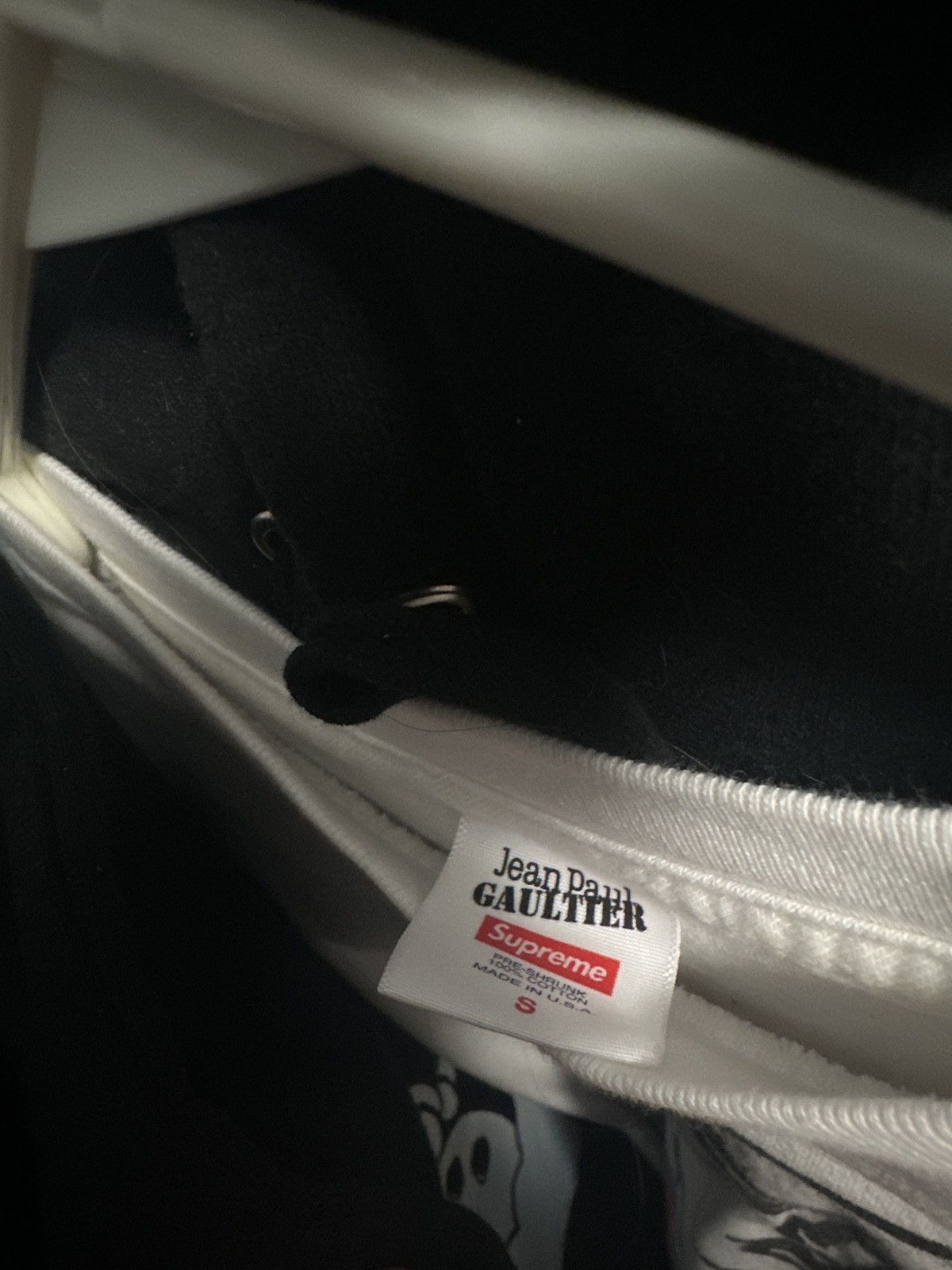 Supreme Supreme Jean Paul Gaultier Tee White size small *RARE* Size US S / EU 44-46 / 1 - 6 Thumbnail