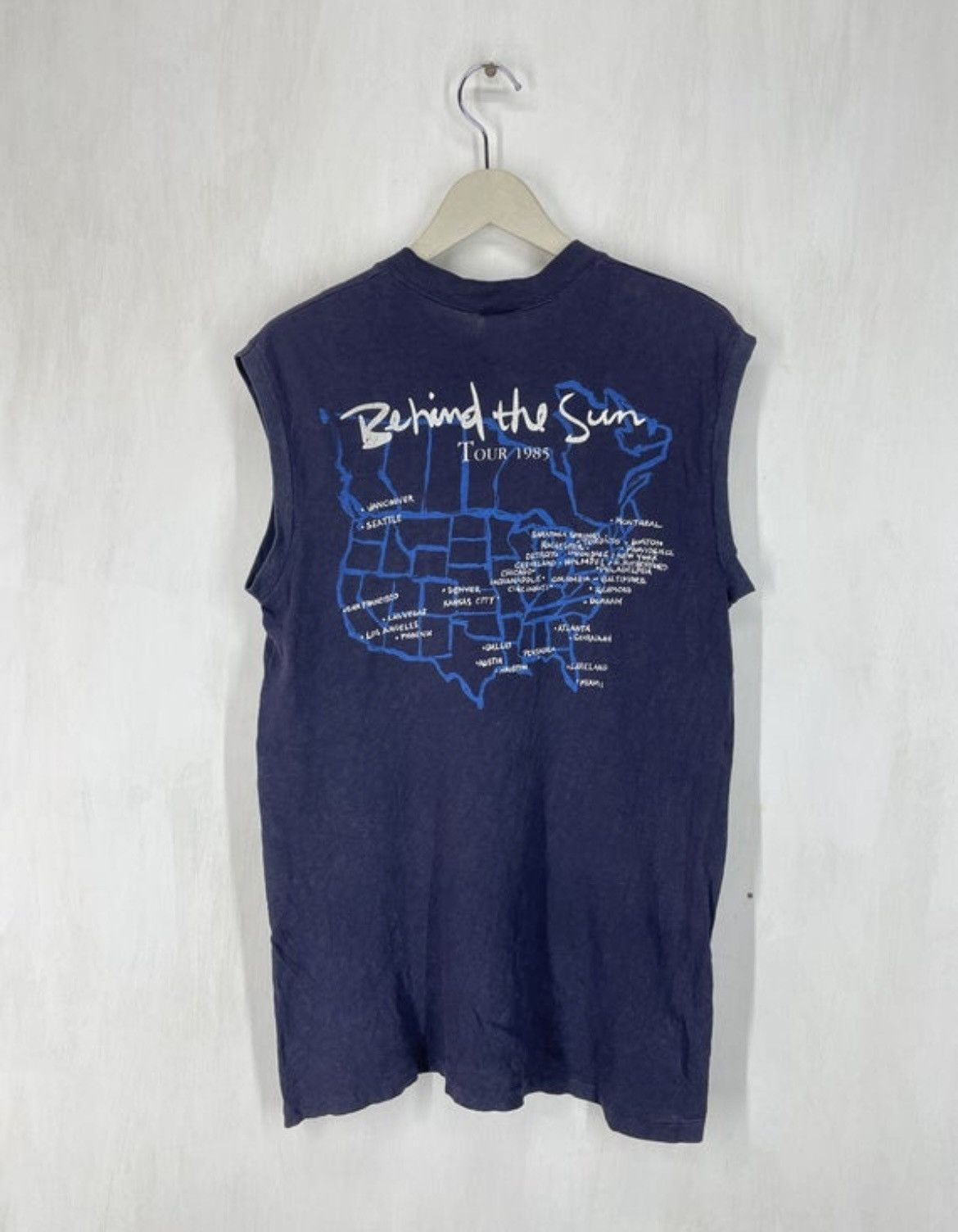 Band Tees Vtg 80s Eric Clapton & His band world tour sleeveless shirt Size US M / EU 48-50 / 2 - 2 Thumbnail