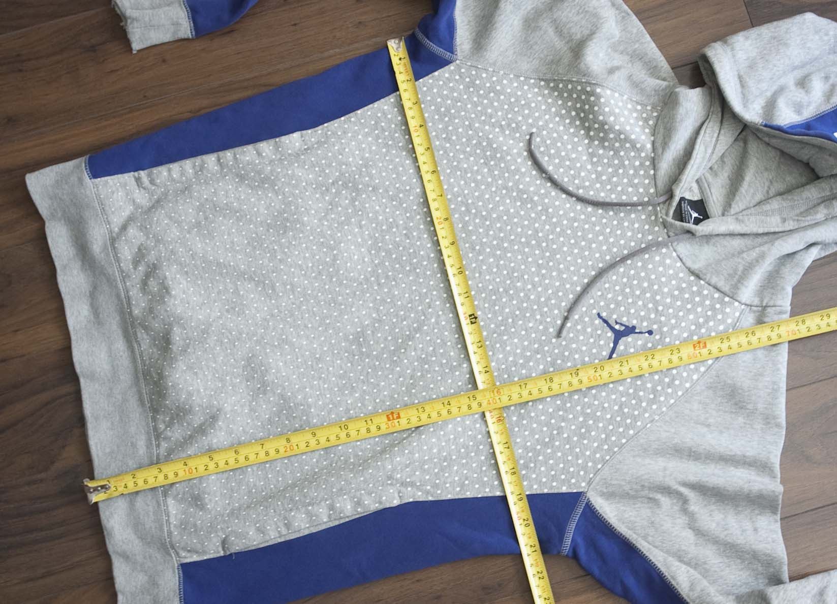 Jordan Brand Air Jordan Hoodie Distressed Size M Size US M / EU 48-50 / 2 - 4 Thumbnail