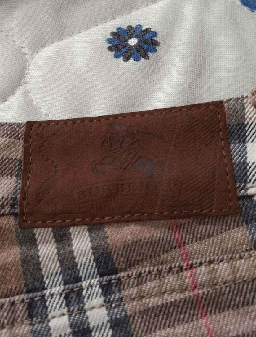 Burberry Vintage Burberry London Nova Check Short Pants Size US 29 - 8 Thumbnail