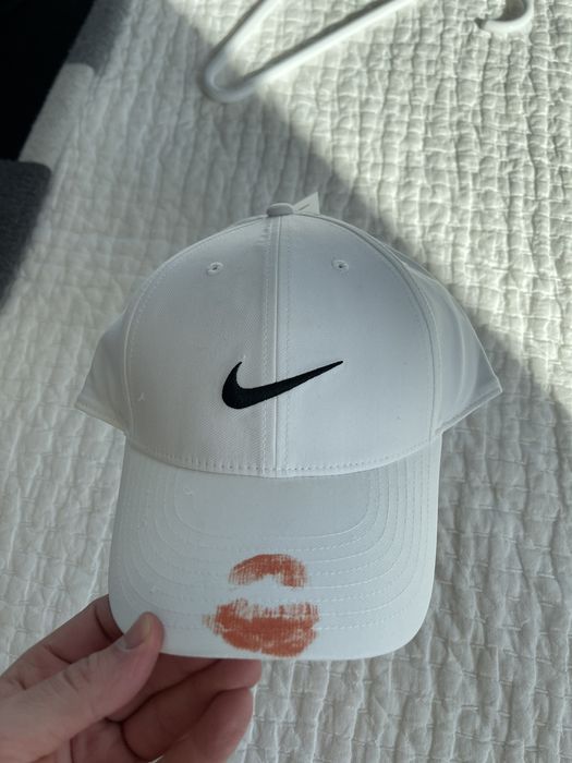 Drake white best sale nike cap