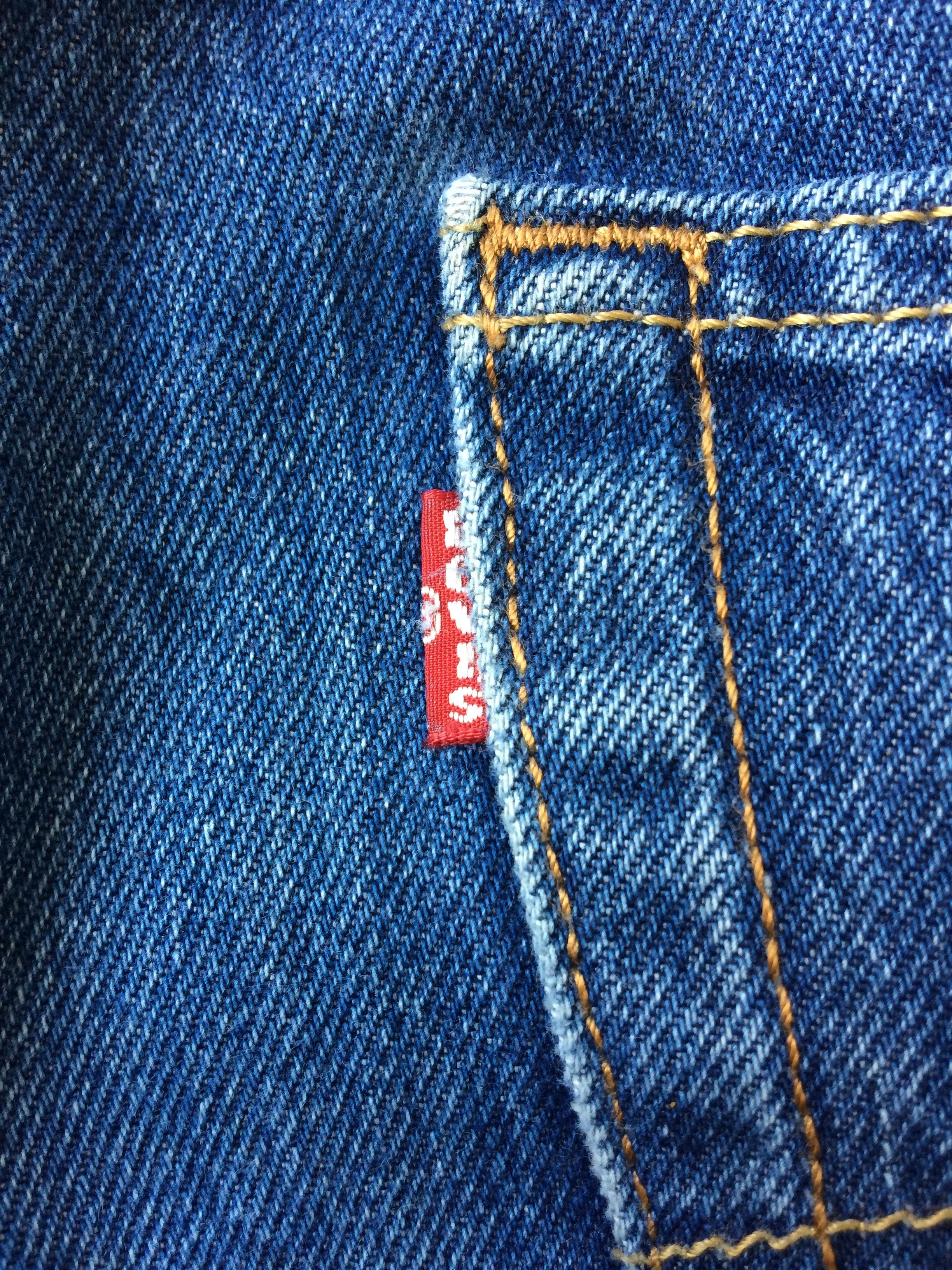 Levi's Distressed Levis 501 Medium Wash Jeans #B-448 Size US 37 - 8 Thumbnail