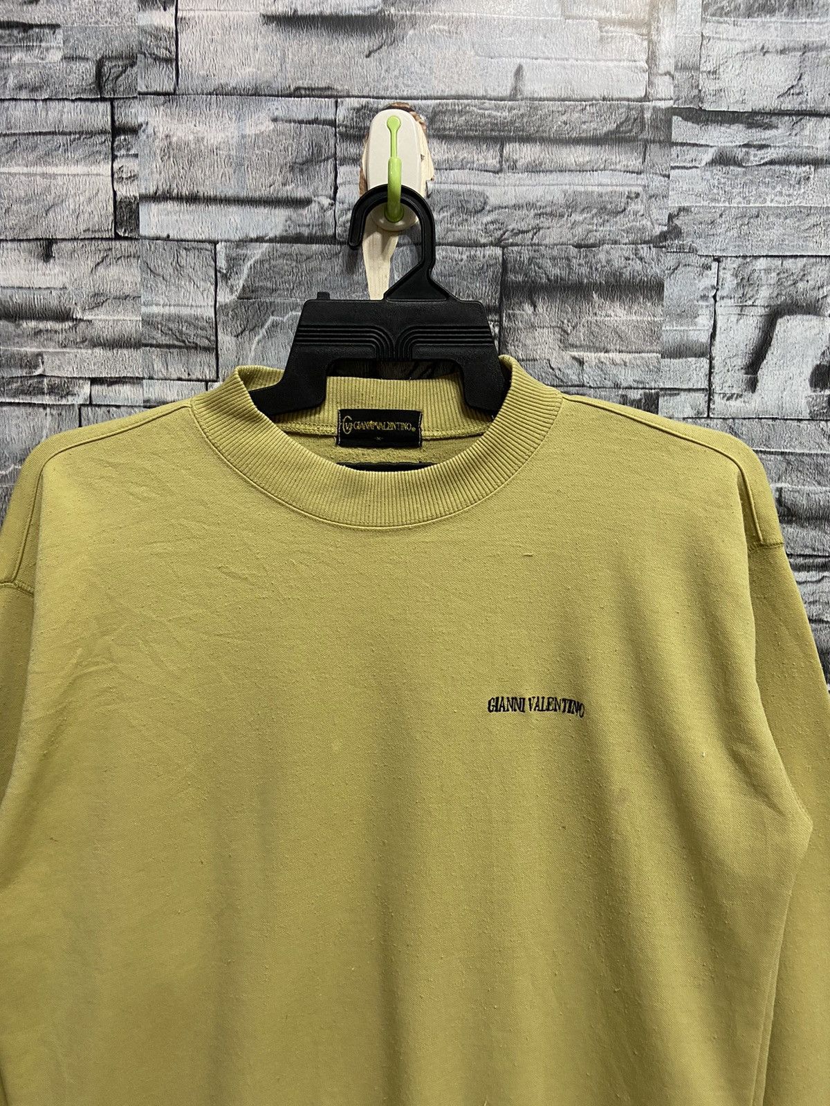 Valentino Vintage Gianni Valentino sweatshirt small design Size US M / EU 48-50 / 2 - 2 Thumbnail
