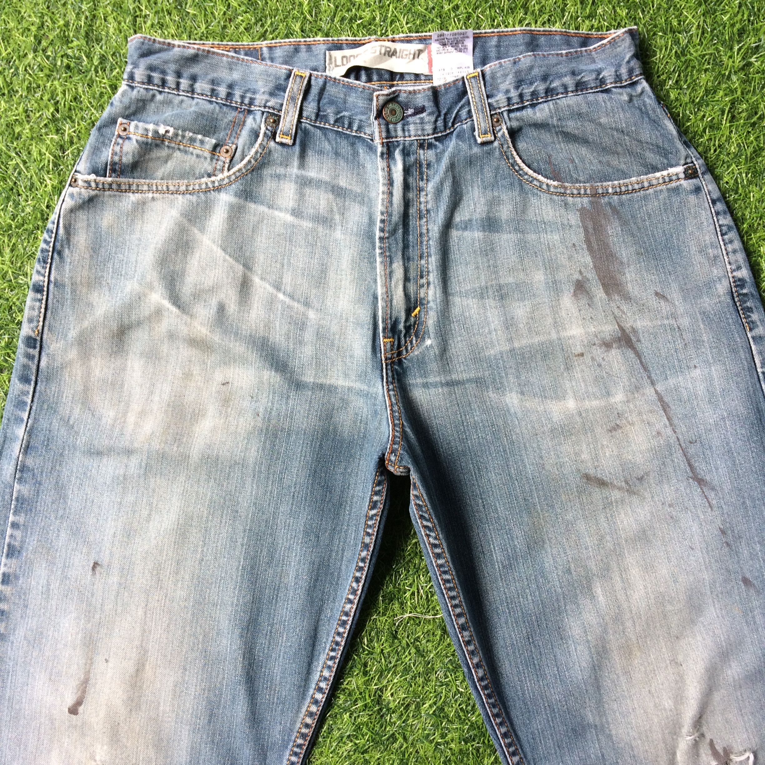 Levi's Vintage Distressed Levi's 569 Dirty Ripped Jeans #B-534 Size US 31 - 3 Thumbnail