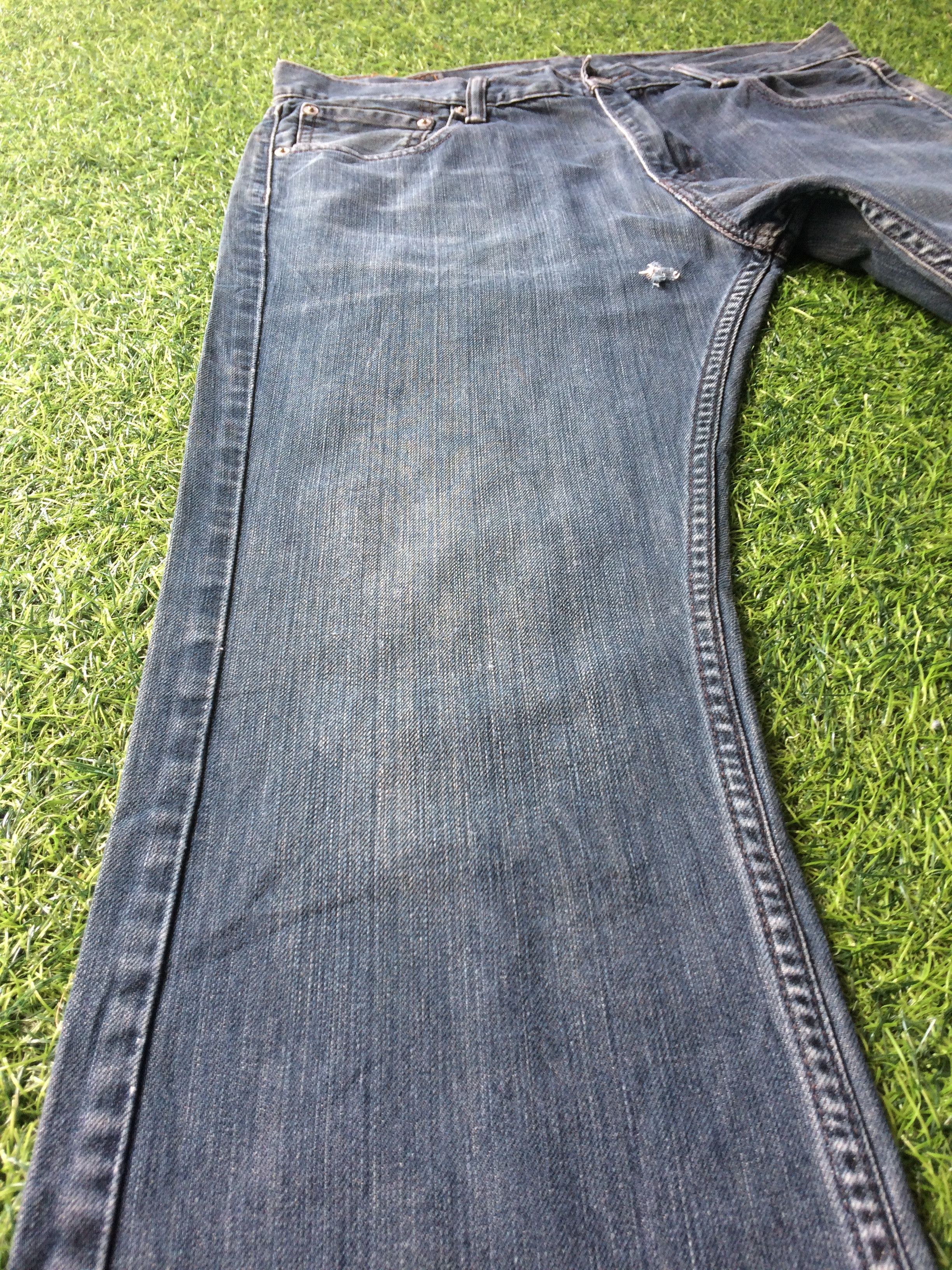 Levi's Vintage Distressed Levis 527 Bootcut Flare Jeans #B-684 Size US 33 - 6 Thumbnail
