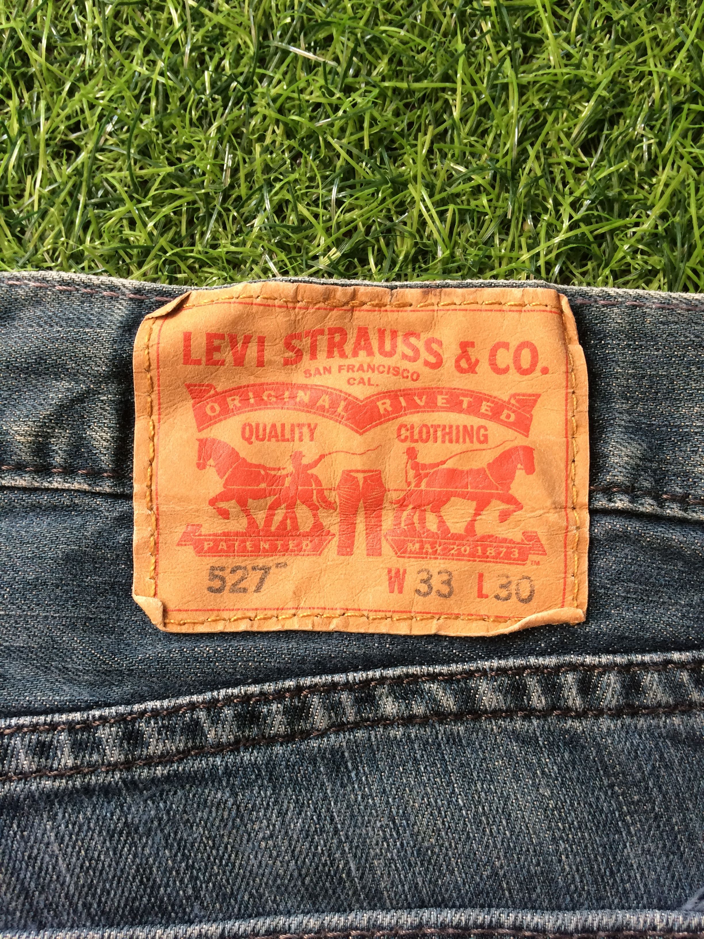 Levi's Vintage Distressed Levis 527 Bootcut Flare Jeans #B-684 Size US 33 - 10 Thumbnail